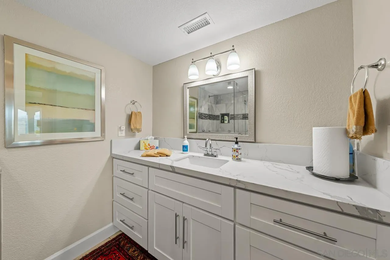 https://cdn.realtyfeed.com/cdn/127/260016070/da3411085c198df2a4e8edf62bfcad43.webp