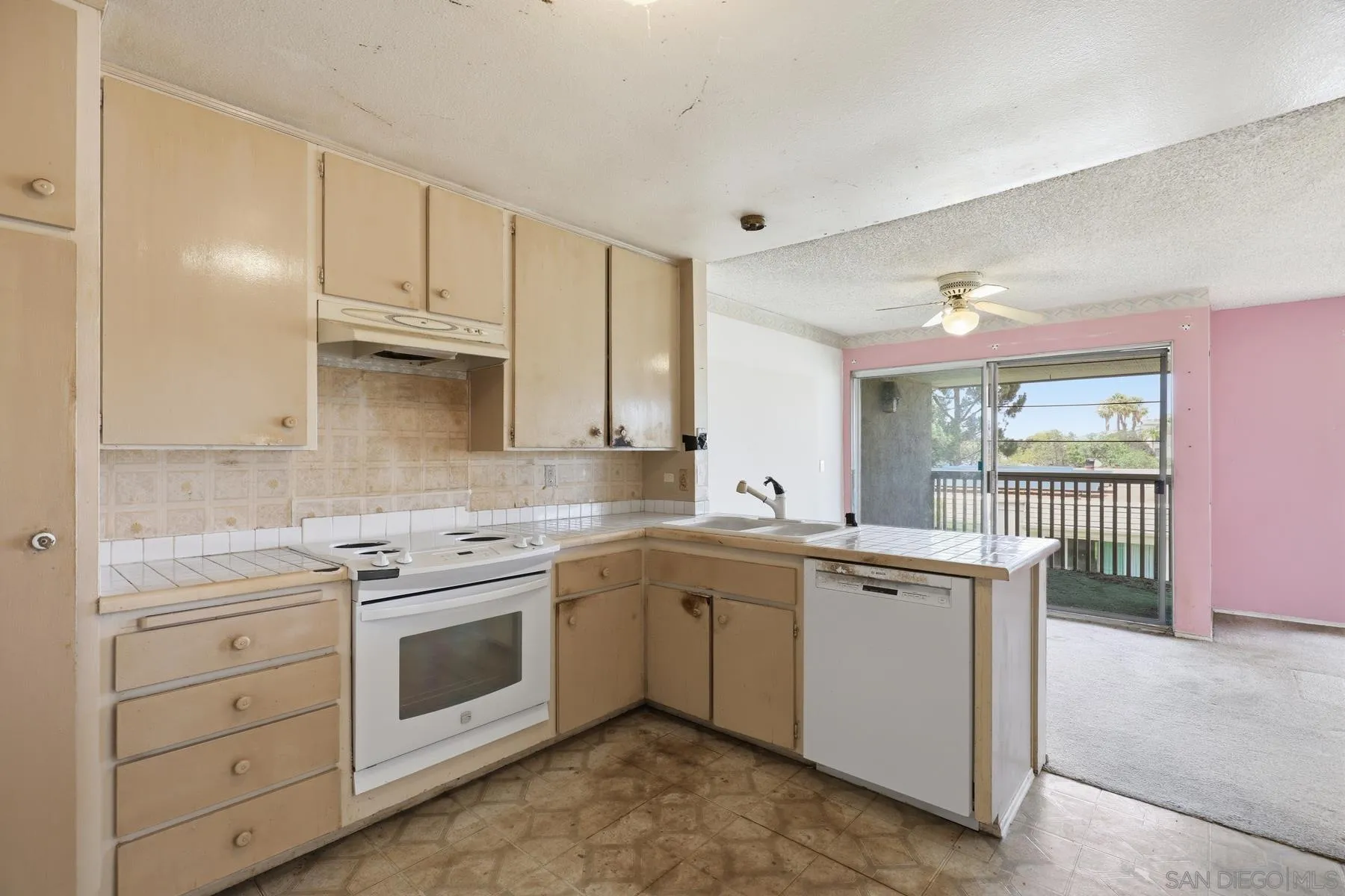 Photo #14: 260016079 Listing: Photo #14