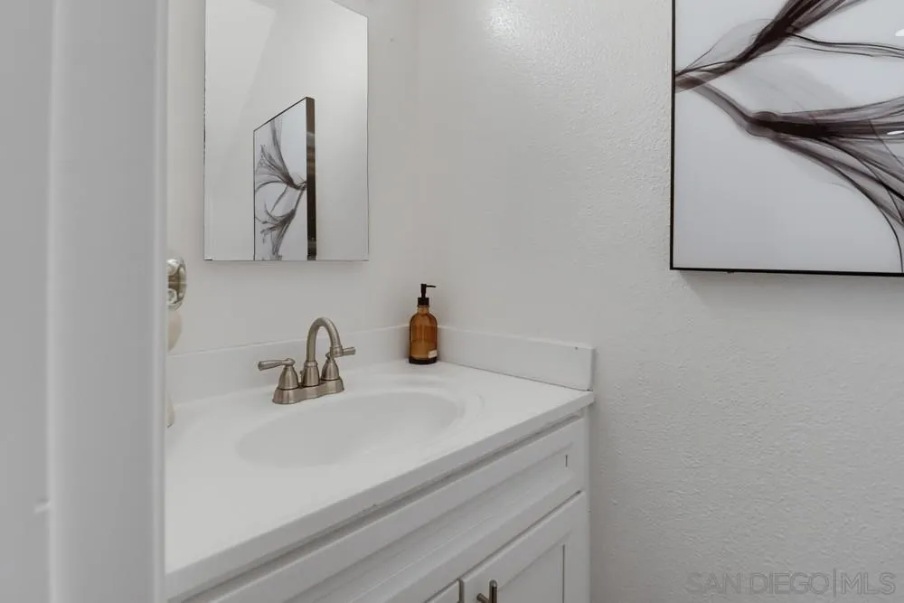 Photo #7: 260016080 Listing: Photo #7