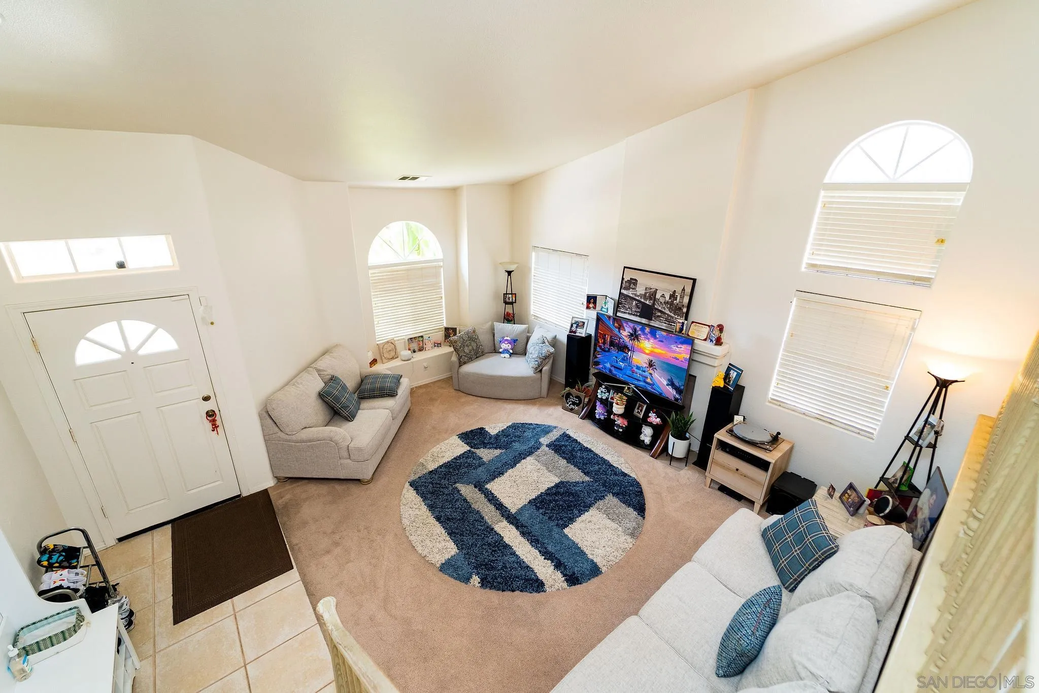 Photo #2: 260016082 Listing: Photo #2