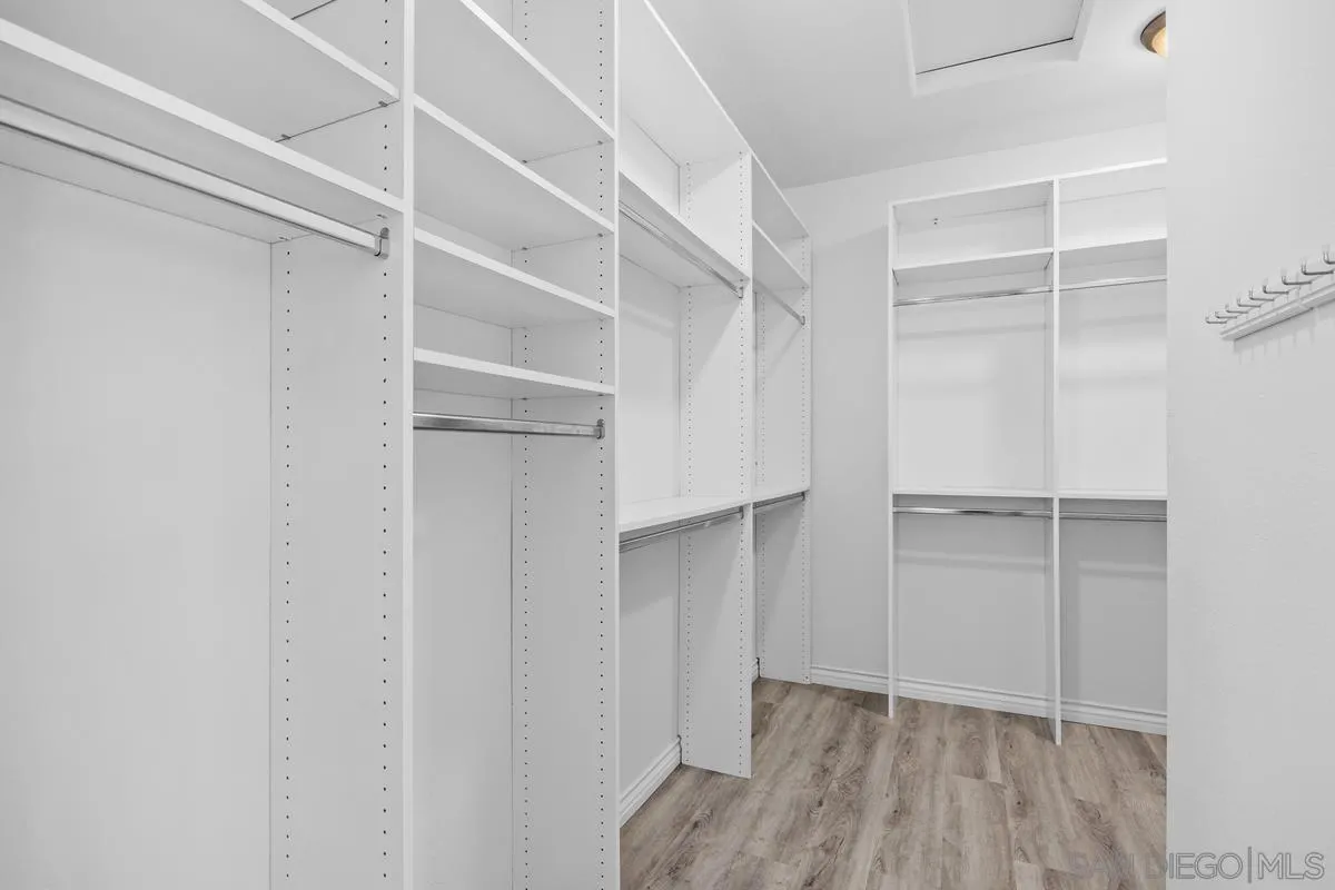 https://cdn.realtyfeed.com/cdn/127/260016090/70d5c5001111d6a87e99ff09d2008e4d.webp