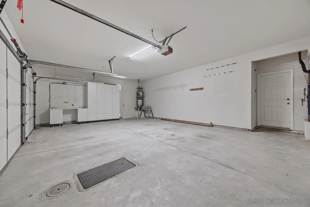 https://cdn.realtyfeed.com/cdn/127/260016090/a581bce4a61f8d9541b54615802efcbe.webp