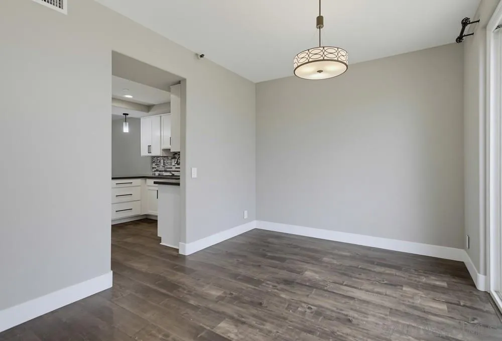 https://cdn.realtyfeed.com/cdn/127/260016102/082b44fdee44e2b3d953ebde9c95d907.webp