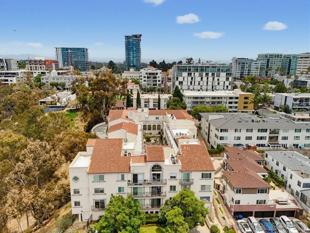 https://cdn.realtyfeed.com/cdn/127/260016102/11c29052eb70b144f258c48a04ca989b.webp