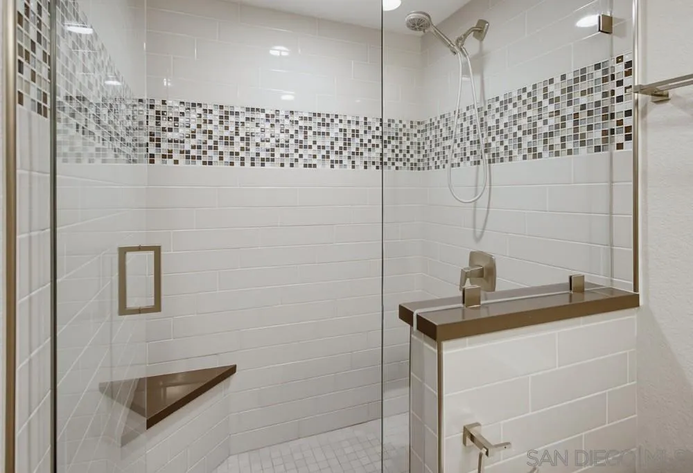 https://cdn.realtyfeed.com/cdn/127/260016102/744633c216cb866b14ec7e962a33a239.webp