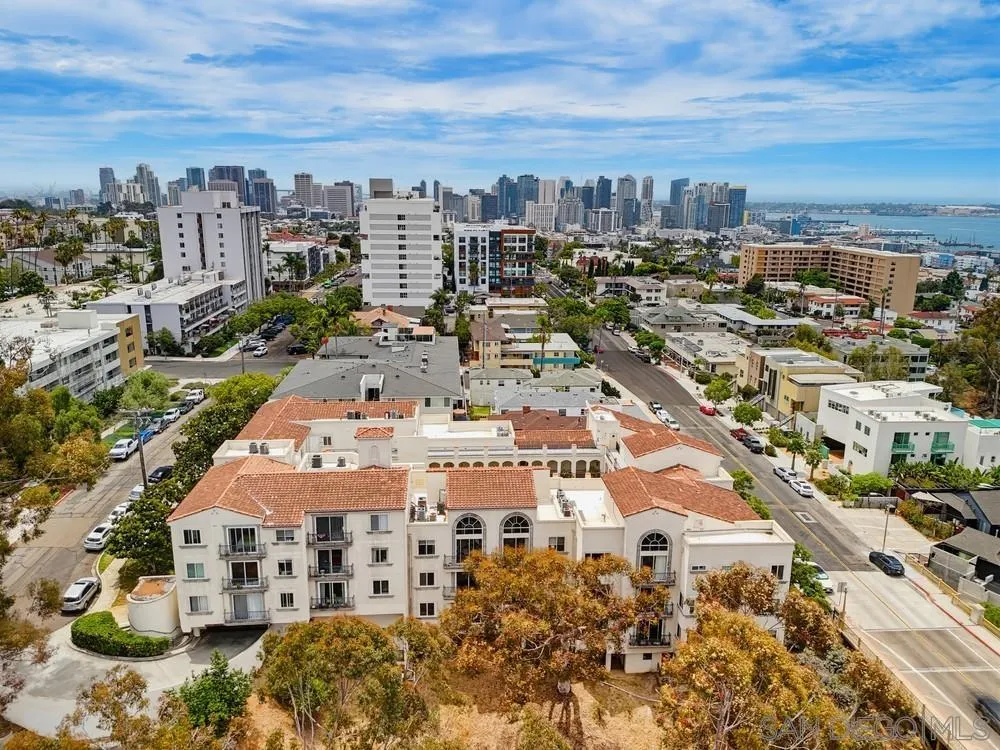 https://cdn.realtyfeed.com/cdn/127/260016102/b76c5cfb7c538a0c0e843a599eadf53e.webp
