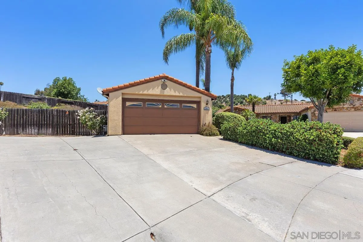 https://cdn.realtyfeed.com/cdn/127/260016103/413279e7b2bdd5ef974891e1115de2a9.webp
