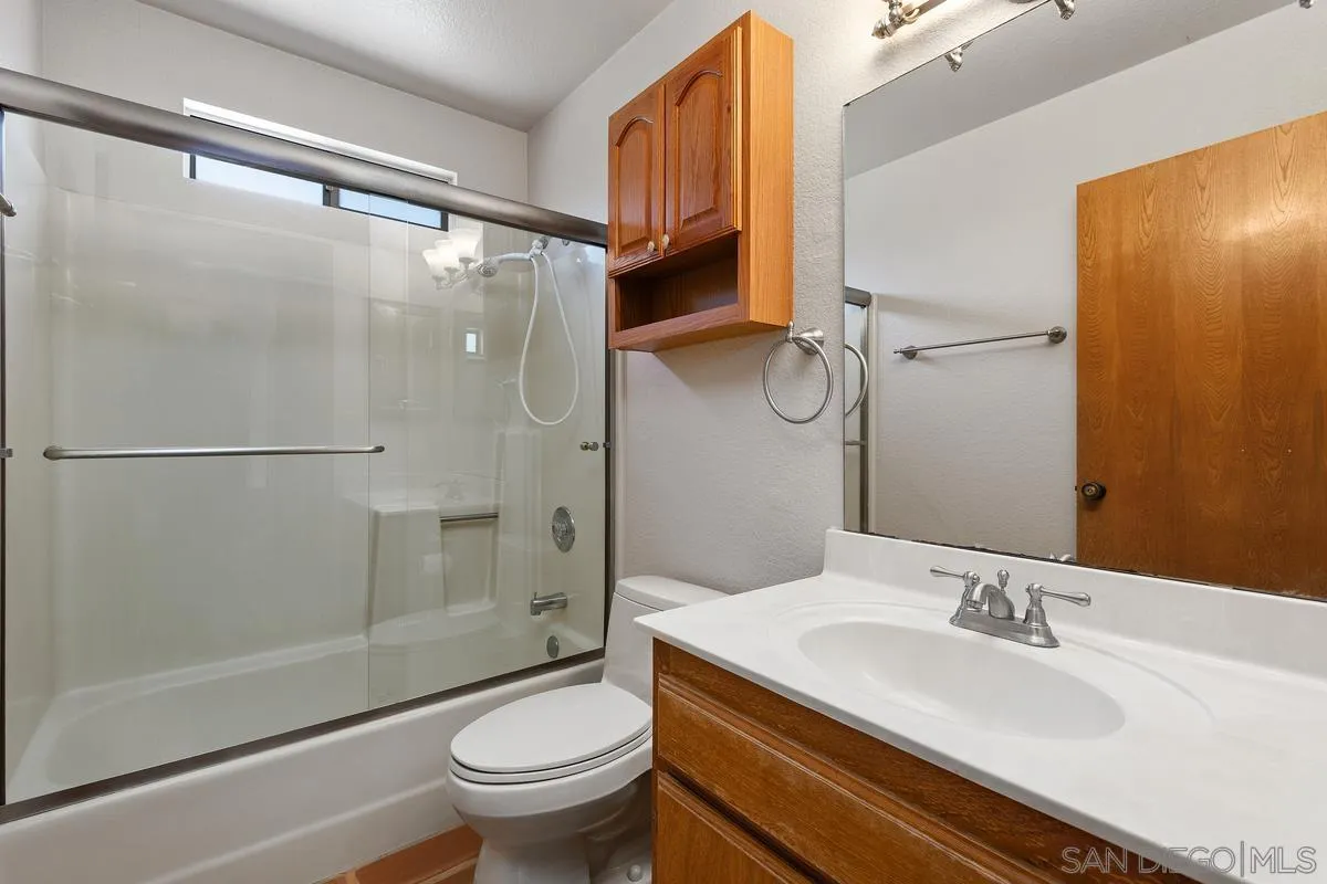 https://cdn.realtyfeed.com/cdn/127/260016103/6b51faba295f853004ecc80eb8ba215d.webp