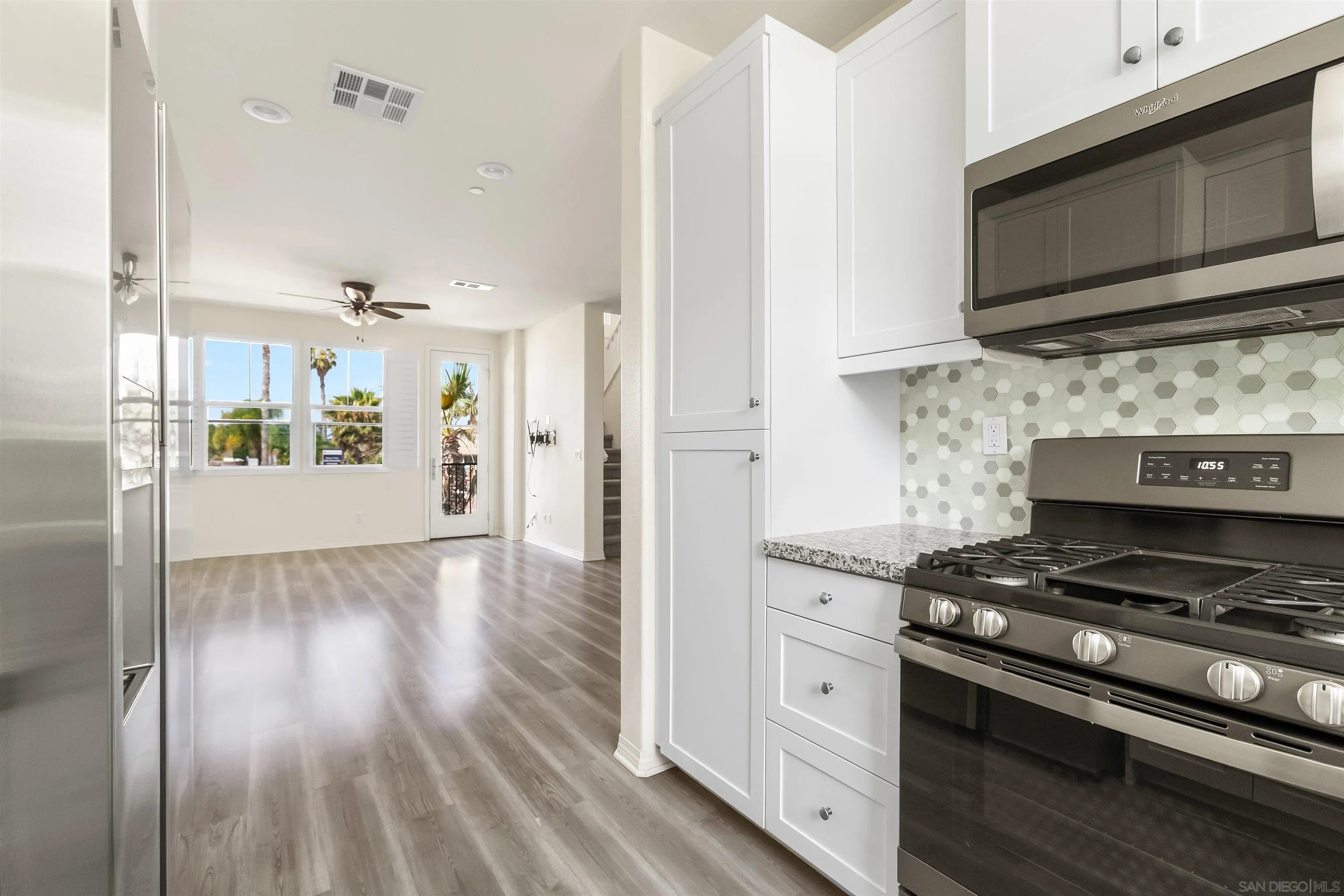 Photo #10: 260016107 Listing: Photo #10