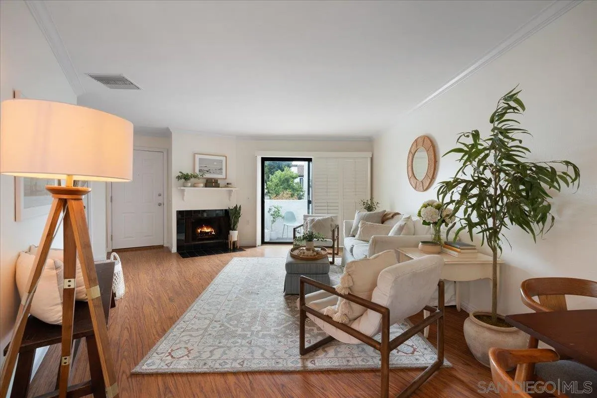Photo #3: 260016108 Listing: Photo #3