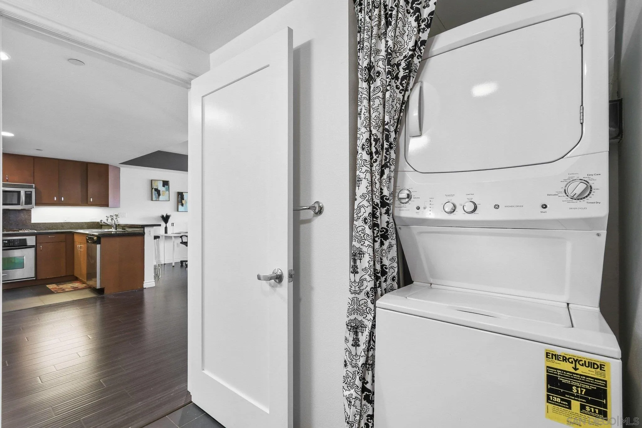Photo #15: 260016109 Listing: Photo #15