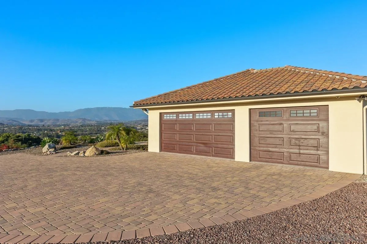 10881 Mystery Mountain Road, Valley Center, CA 92082 - Photo 4 of 50, Valley Center, CA