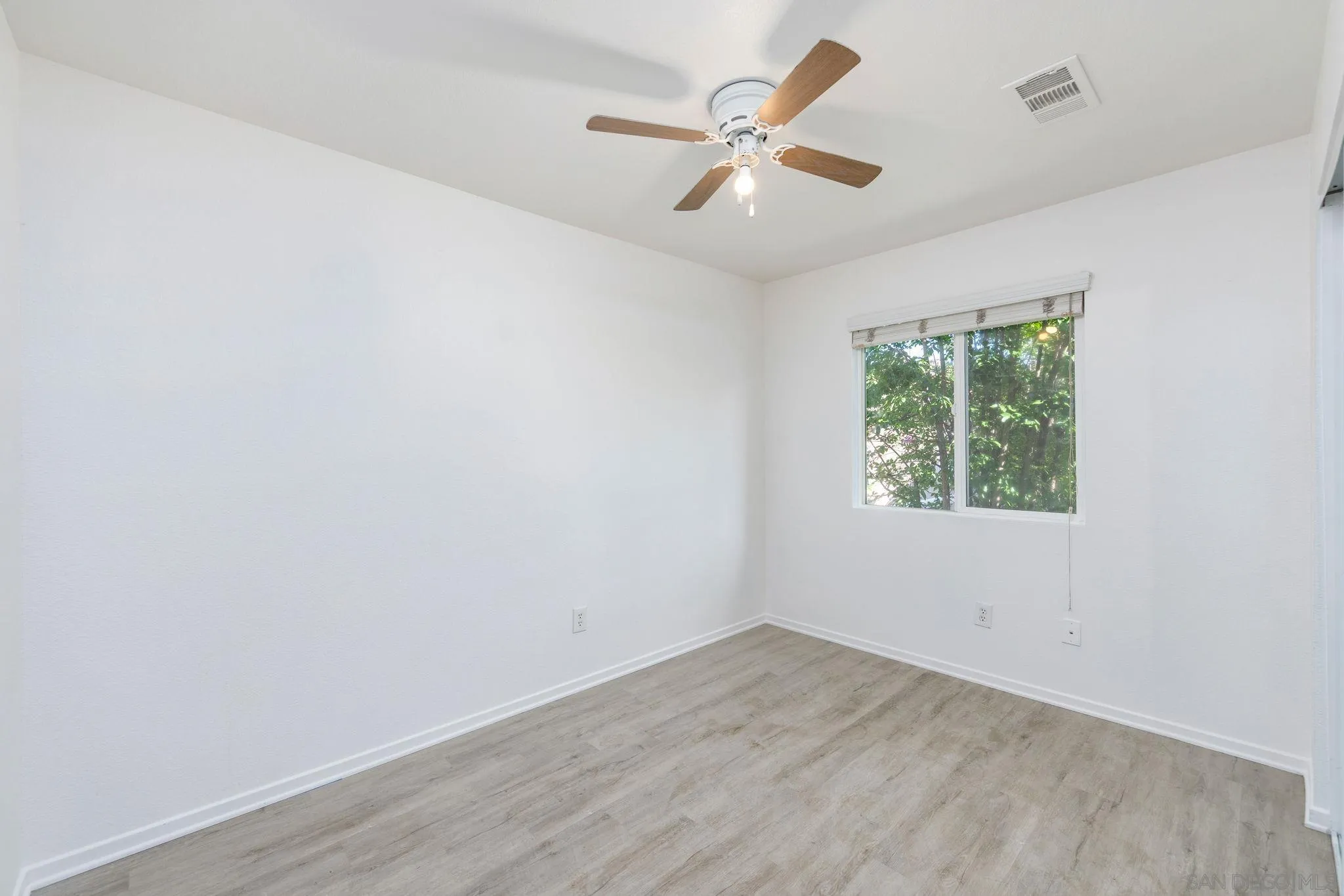 Photo #22: 260016113 Listing: Photo #22