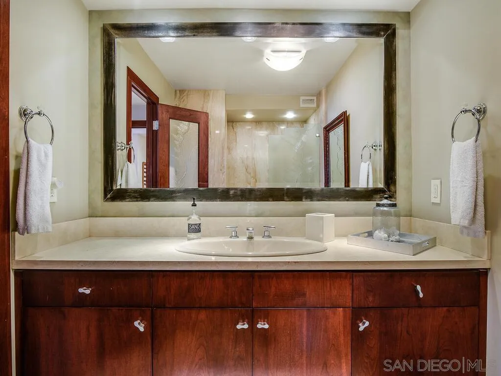 Photo #41: 260016118 Listing: Photo #41