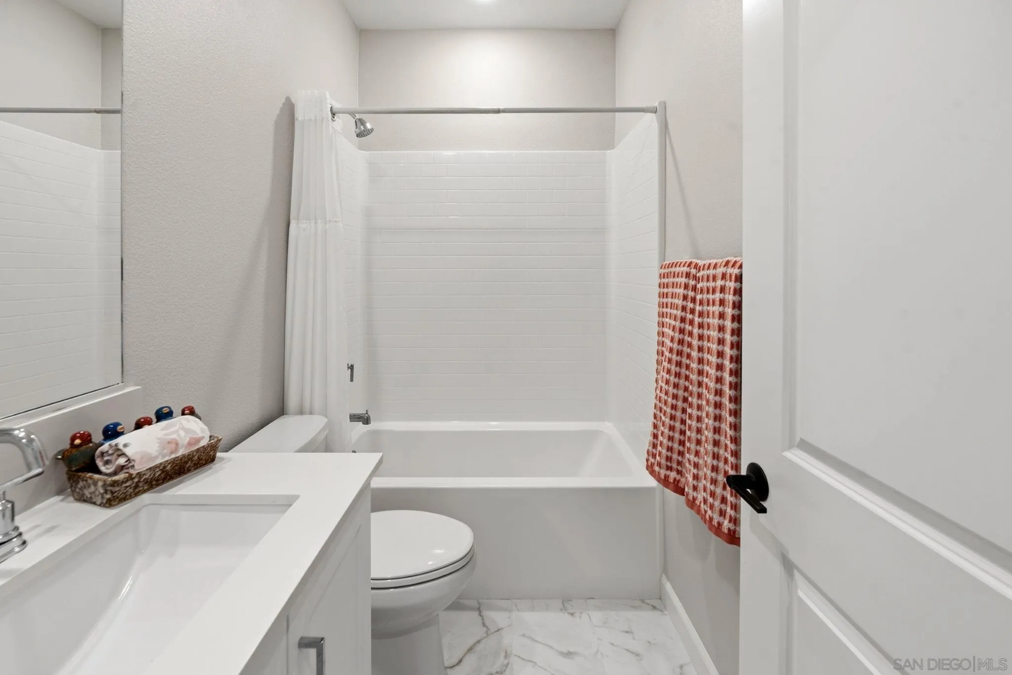 Photo #14: 260016119 Listing: Photo #14