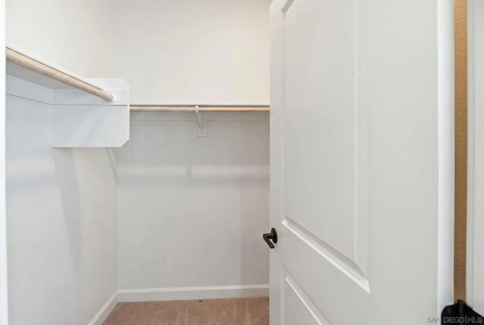 Photo #12: 260016119 Listing: Photo #12