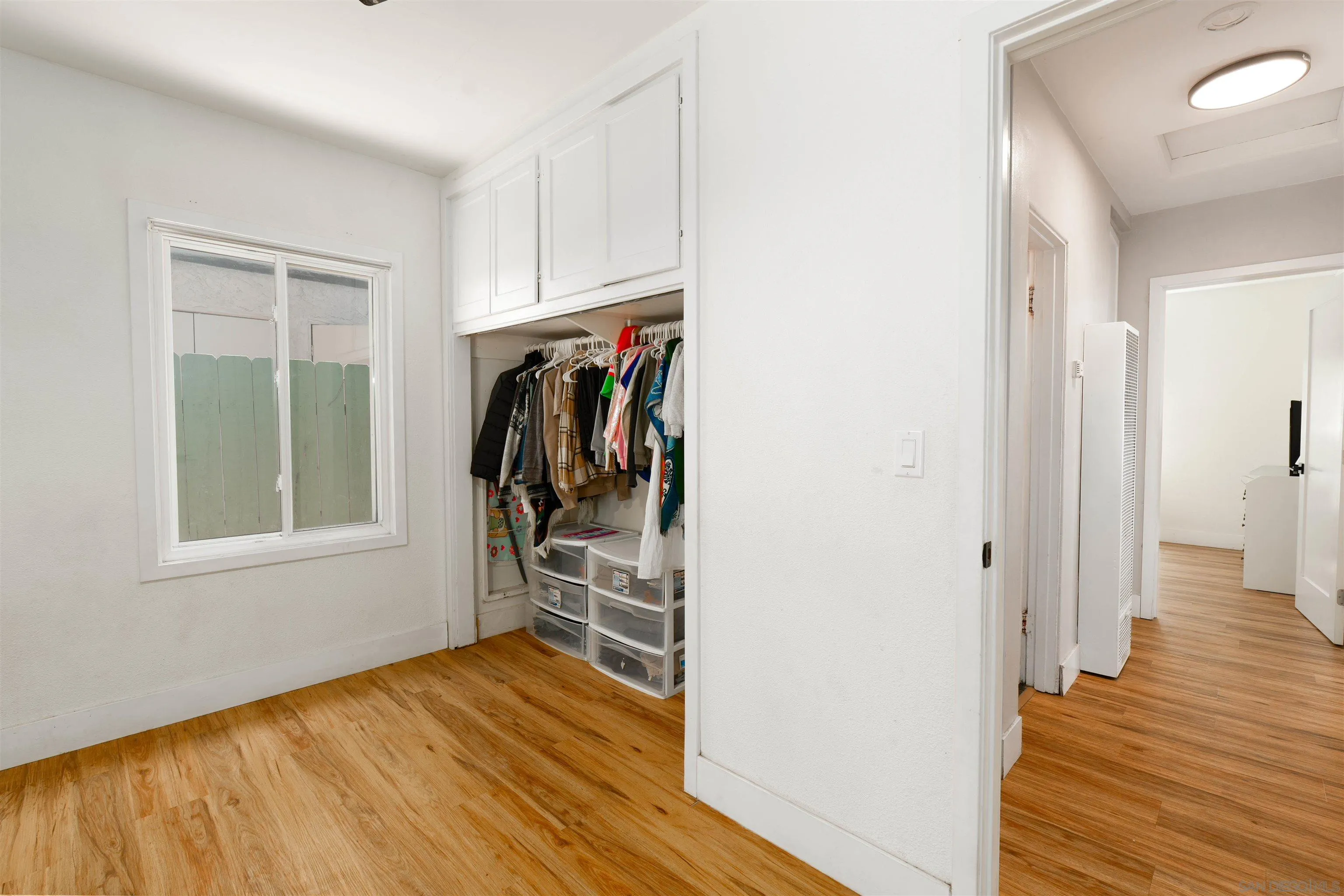 https://cdn.realtyfeed.com/cdn/127/260016120/0e764ce123a8ce35822e999c457bc332.webp