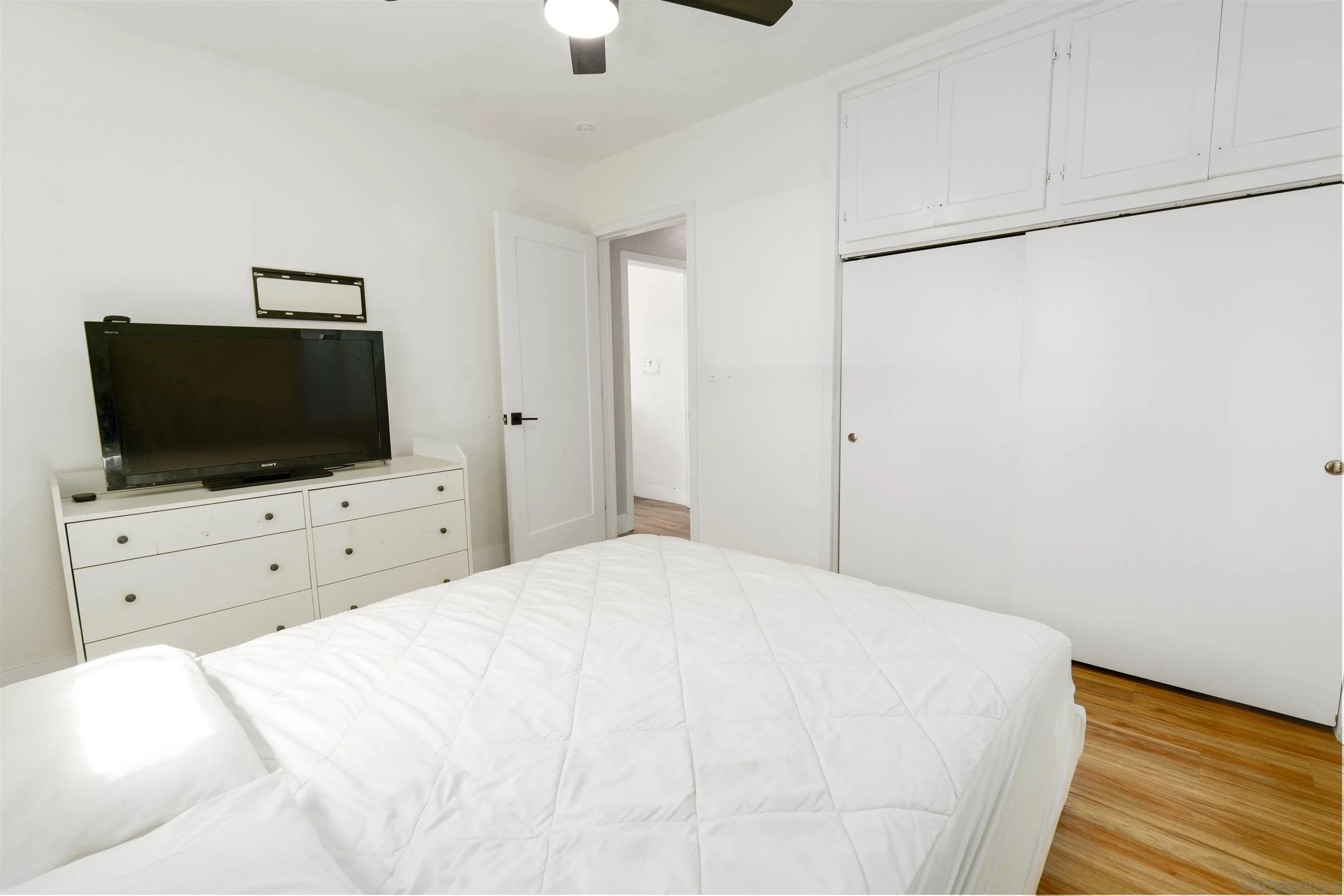 https://cdn.realtyfeed.com/cdn/127/260016120/fd204d68b586a7e68026886fcb1be7a0.webp