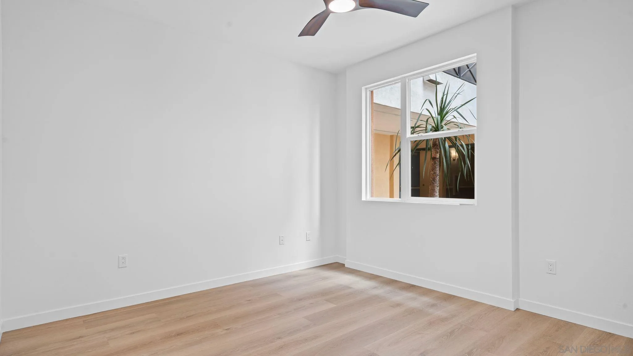 https://cdn.realtyfeed.com/cdn/127/260016121/17d173ec4598c326cc719de20df991fe.webp