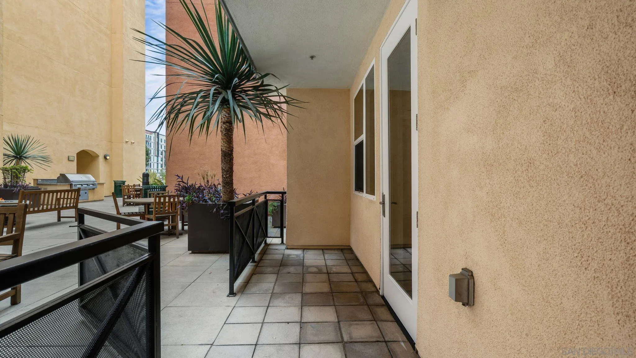 https://cdn.realtyfeed.com/cdn/127/260016121/8ace82165222631cbc0098ced2fbc7a5.webp