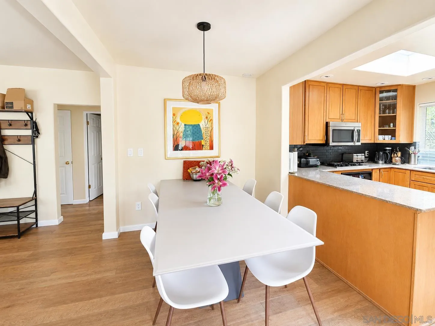 https://cdn.realtyfeed.com/cdn/127/260016124/2eccfaf61f313ec04d4903f8b073c29a.webp