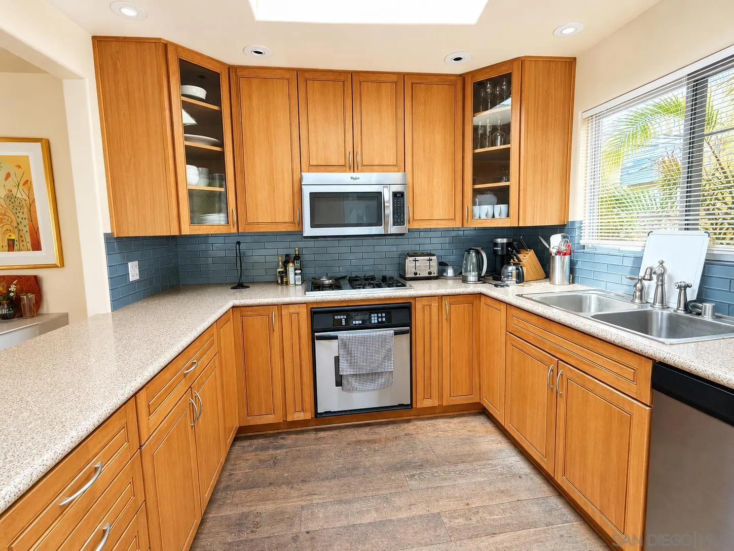 https://cdn.realtyfeed.com/cdn/127/260016124/6e326032d64729232cf898332686a276.webp