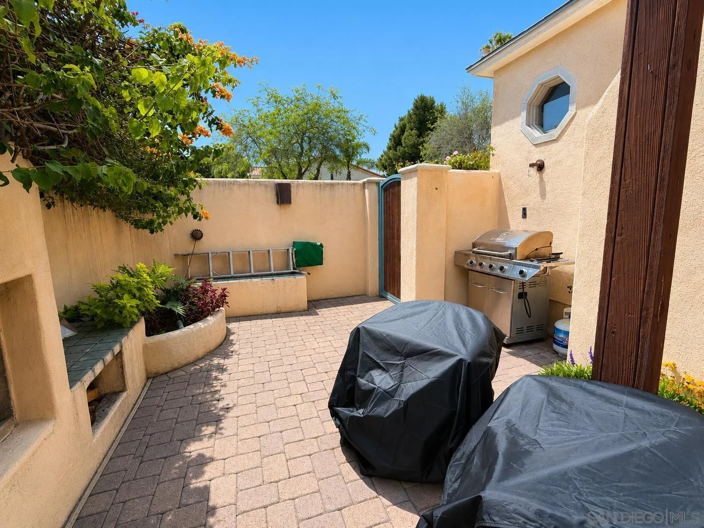 https://cdn.realtyfeed.com/cdn/127/260016124/a2c670e83e6ea4e8203cad753922da01.webp