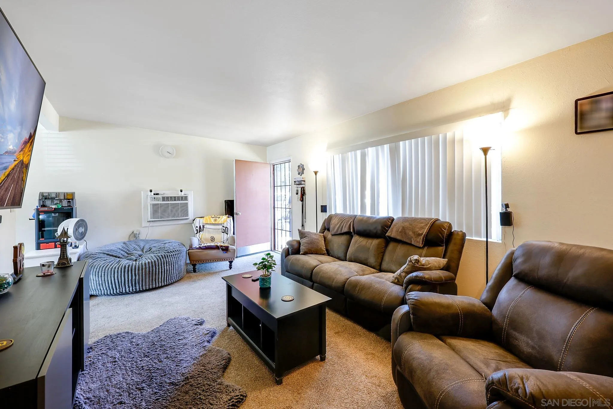 12425-27 Julian Ave, San Diego, CA 92040 - Photo 5 of 45, San Diego, CA