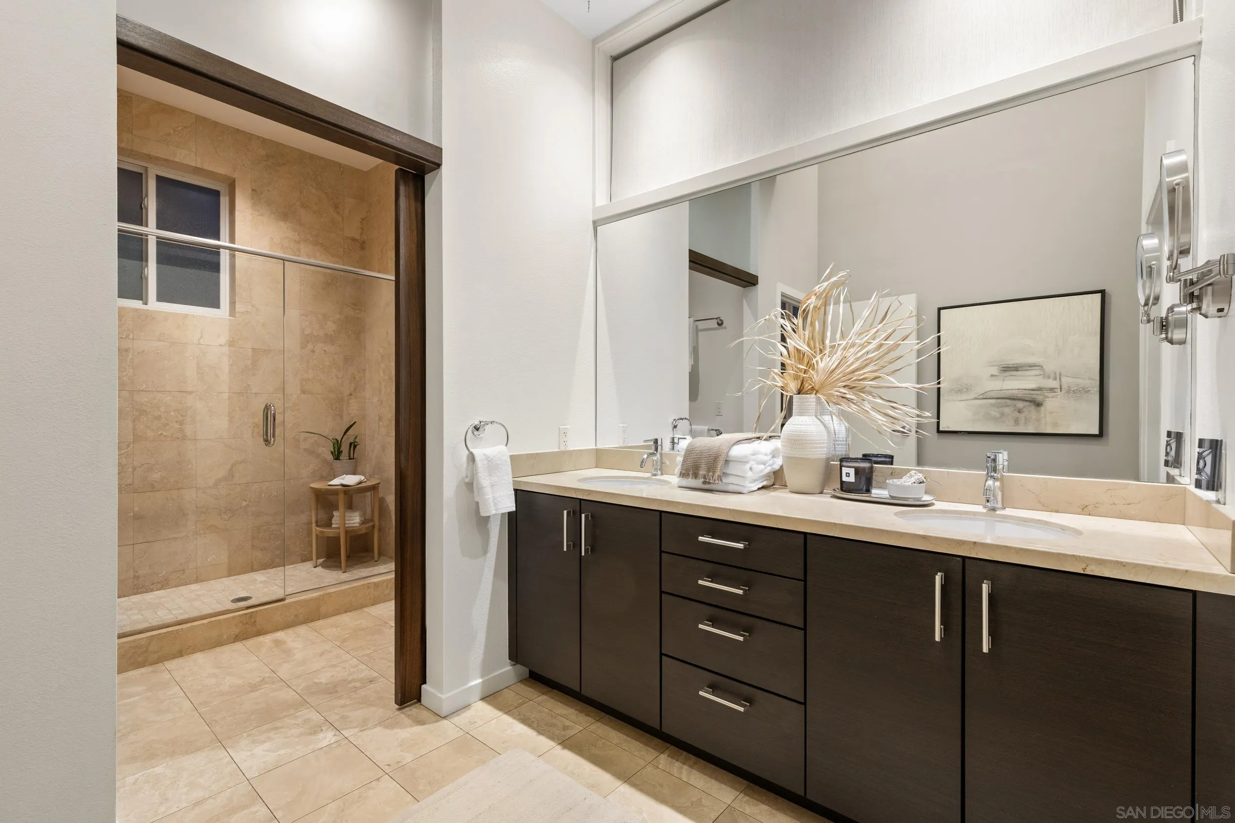 Photo #15: 260016128 Listing: Photo #15