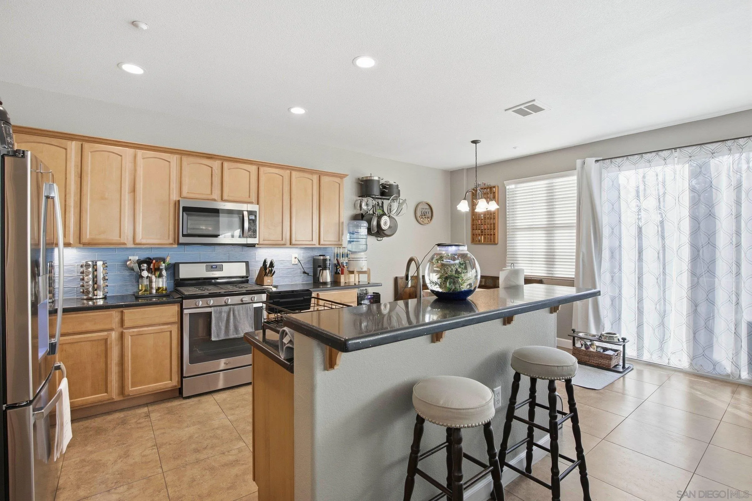 Photo #7: 260016129 Listing: Photo #7