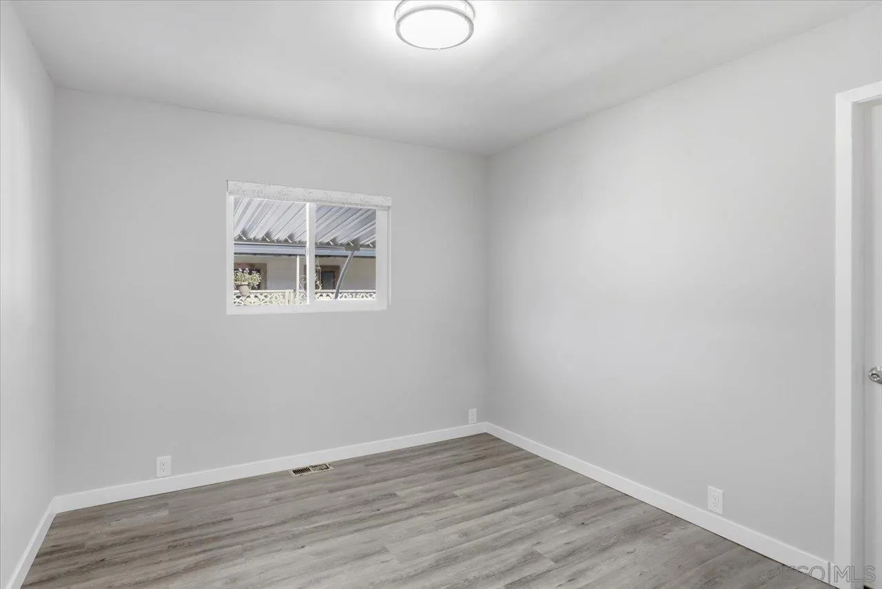 https://cdn.realtyfeed.com/cdn/127/260016132/261257ee871eb6a6a85d5d9394d9ac24.webp