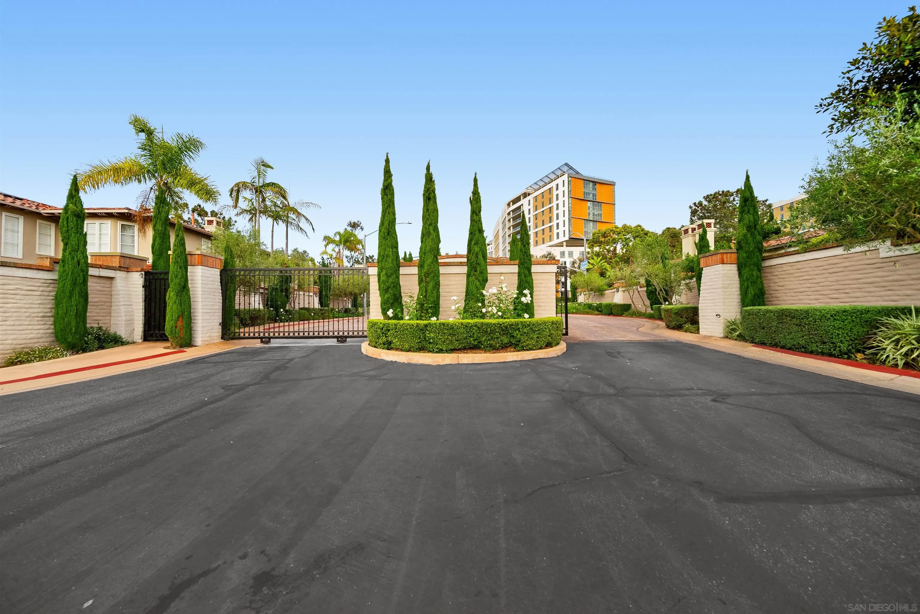 https://cdn.realtyfeed.com/cdn/127/260016133/511d71ba7f7506ca227ce57648789603.webp