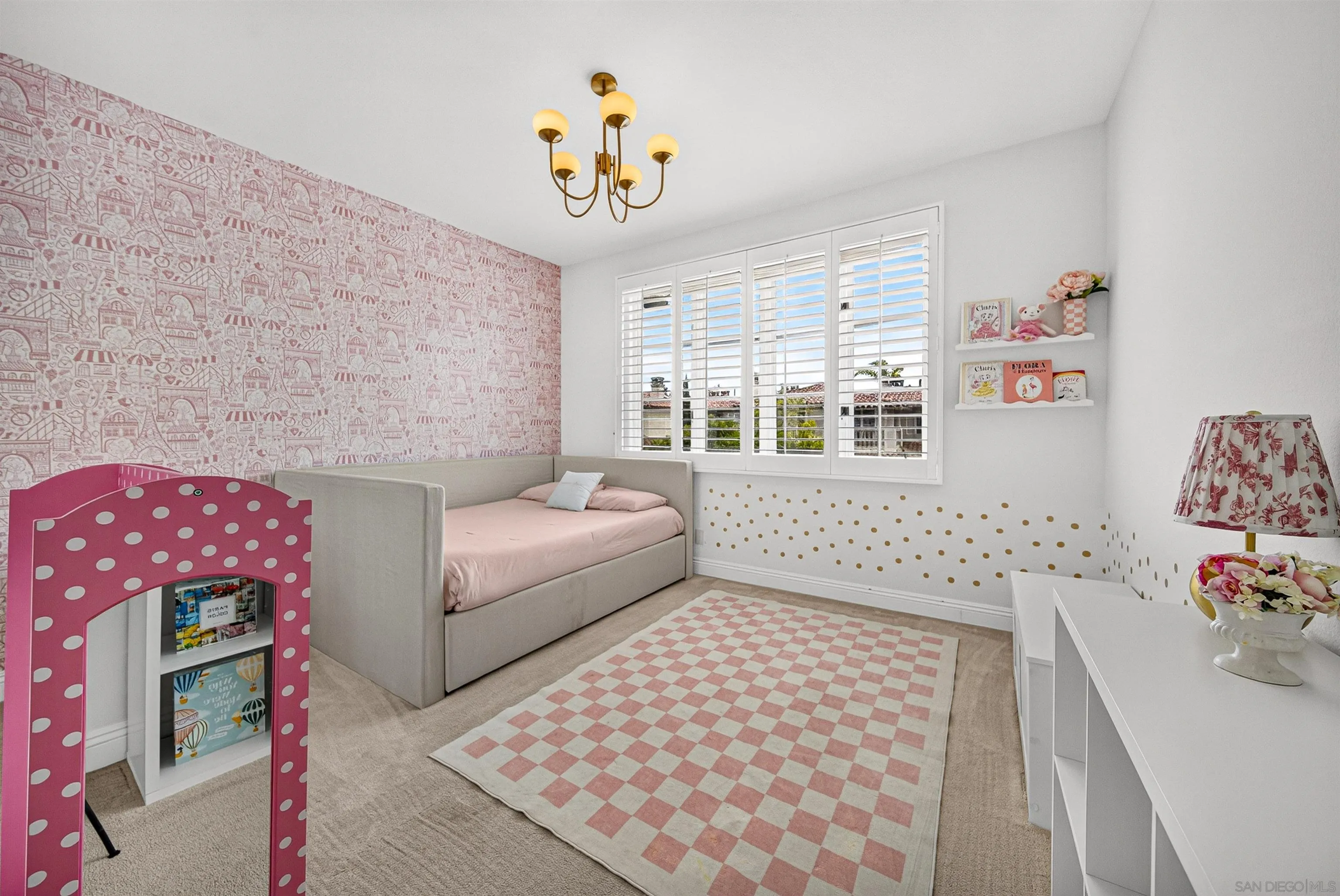 https://cdn.realtyfeed.com/cdn/127/260016133/51ccd592120396920eba8b21d269253e.webp