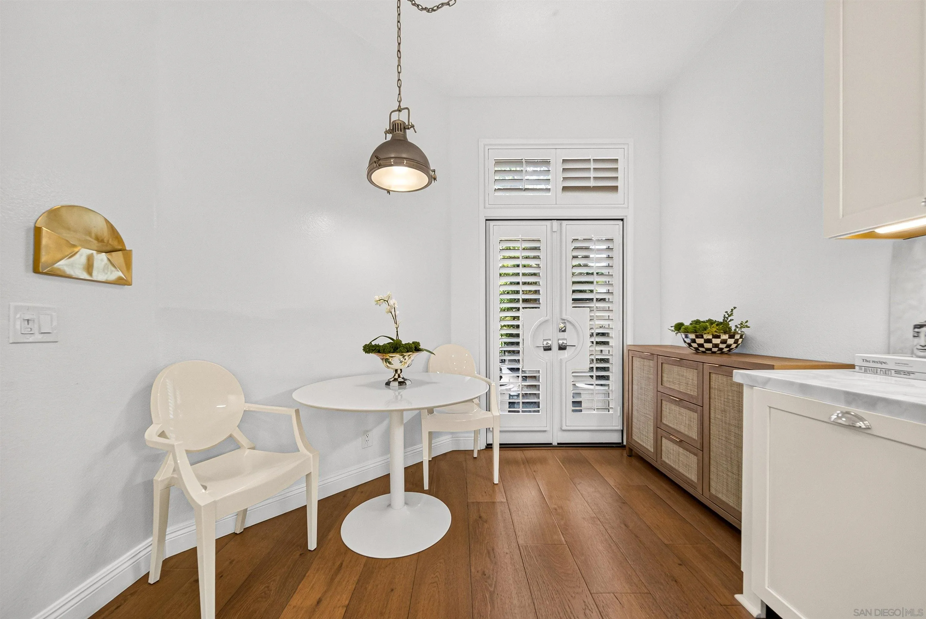 https://cdn.realtyfeed.com/cdn/127/260016133/9505fba9e53218551916b61c824175e4.webp