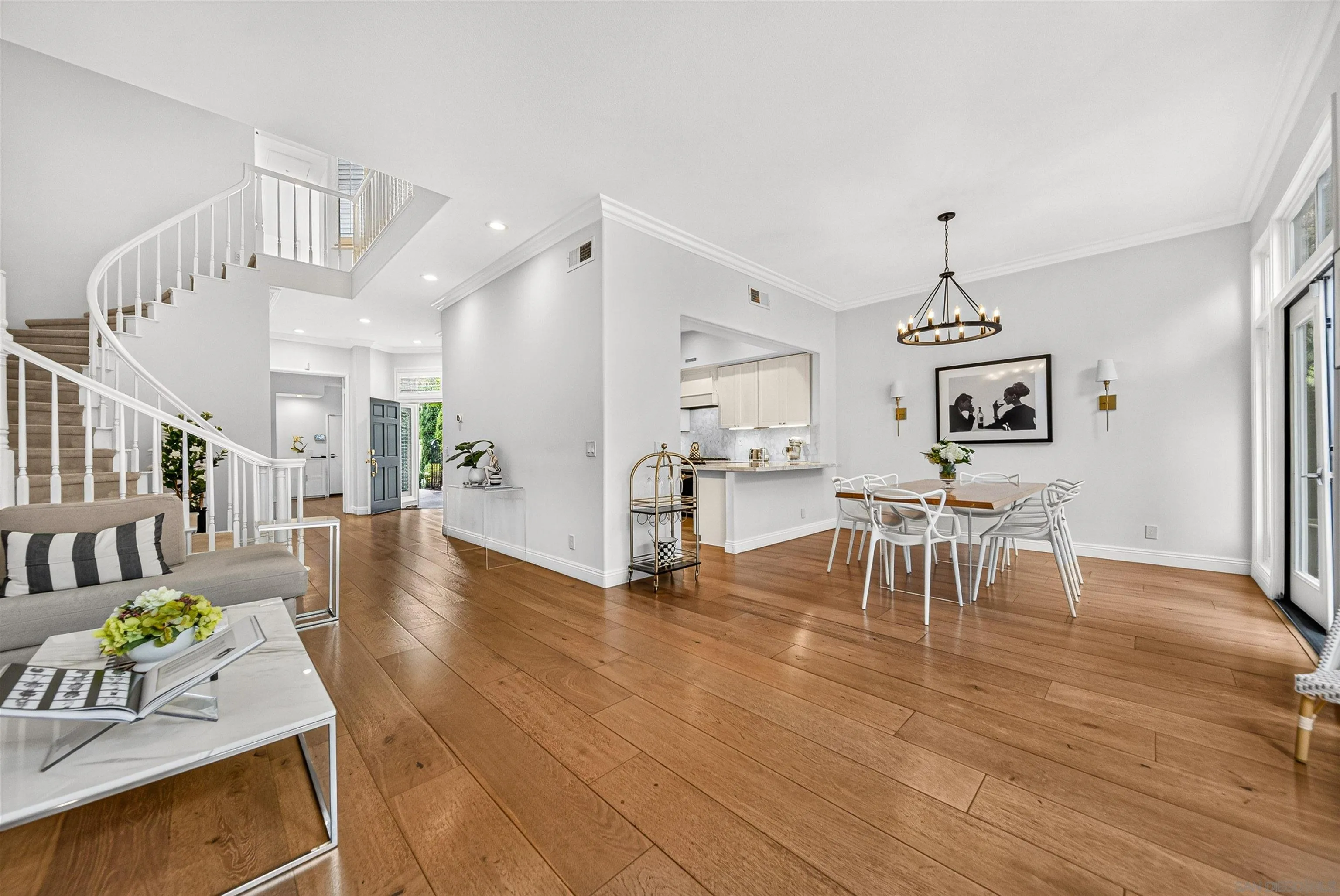 https://cdn.realtyfeed.com/cdn/127/260016133/f63ad4b3d6648d1518917009a5a17cd0.webp
