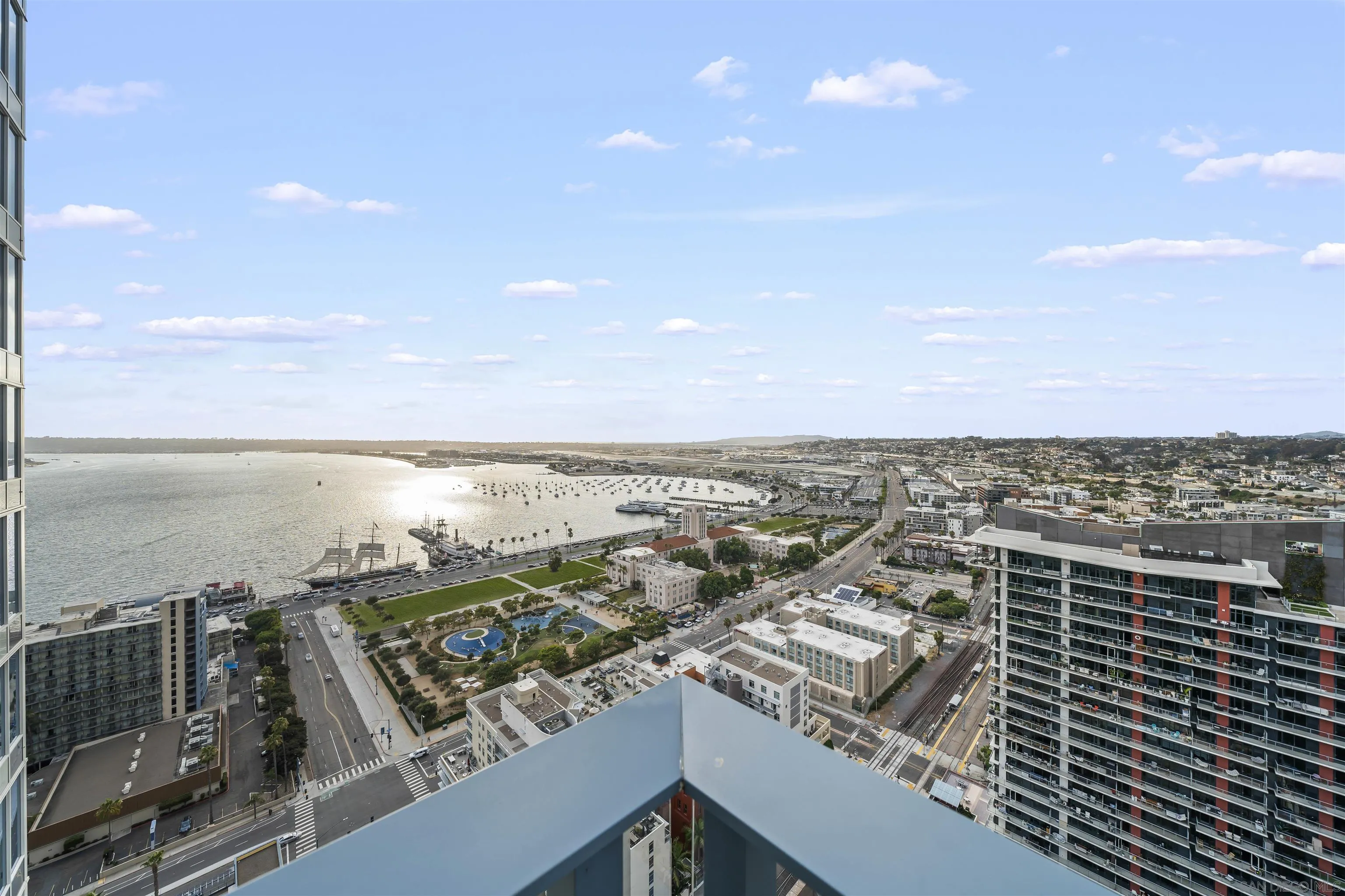 https://cdn.realtyfeed.com/cdn/127/260016134/67f11cbeb069184bc0c56c581881f88b.webp