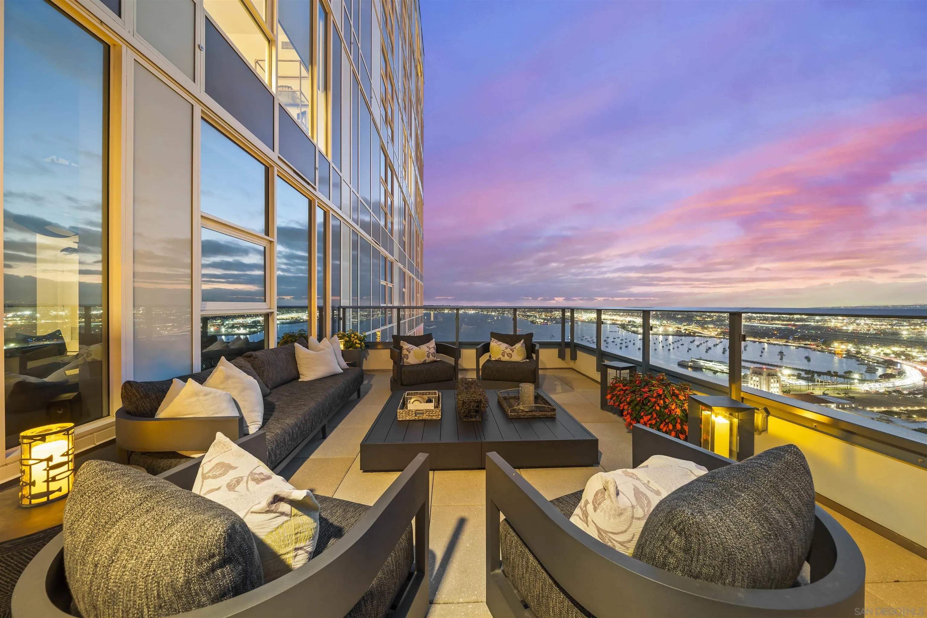 https://cdn.realtyfeed.com/cdn/127/260016134/bb7b9d6eece6987d41994f57ce1abc31.webp