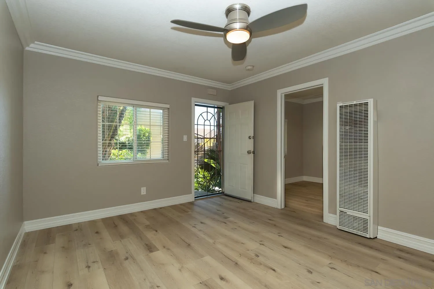 https://cdn.realtyfeed.com/cdn/127/260016135/a3cdf85d45c7f1d682a1ab6b28a066b3.webp