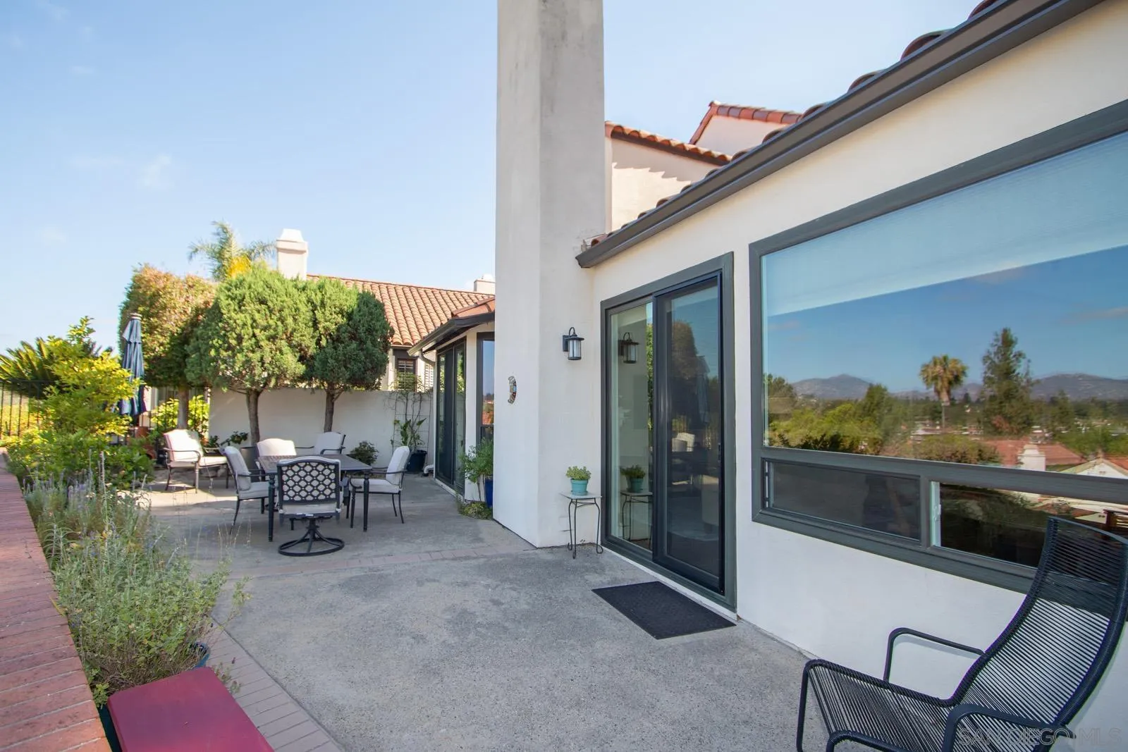https://cdn.realtyfeed.com/cdn/127/260016146/313aa2922ac022e7687cc60d0934d6a8.webp