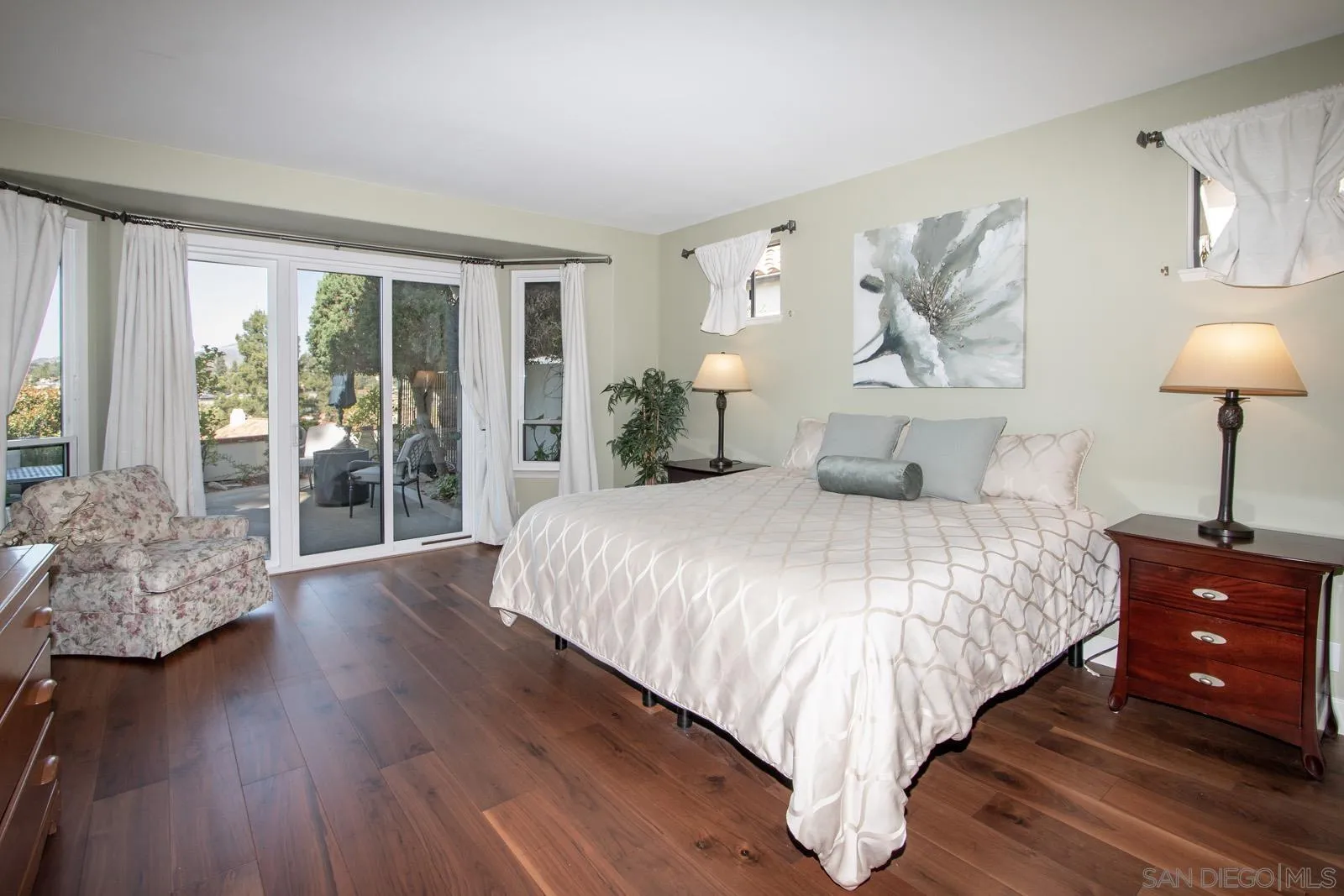 https://cdn.realtyfeed.com/cdn/127/260016146/3d160cd94fd137d6e555b4cc52729d0a.webp