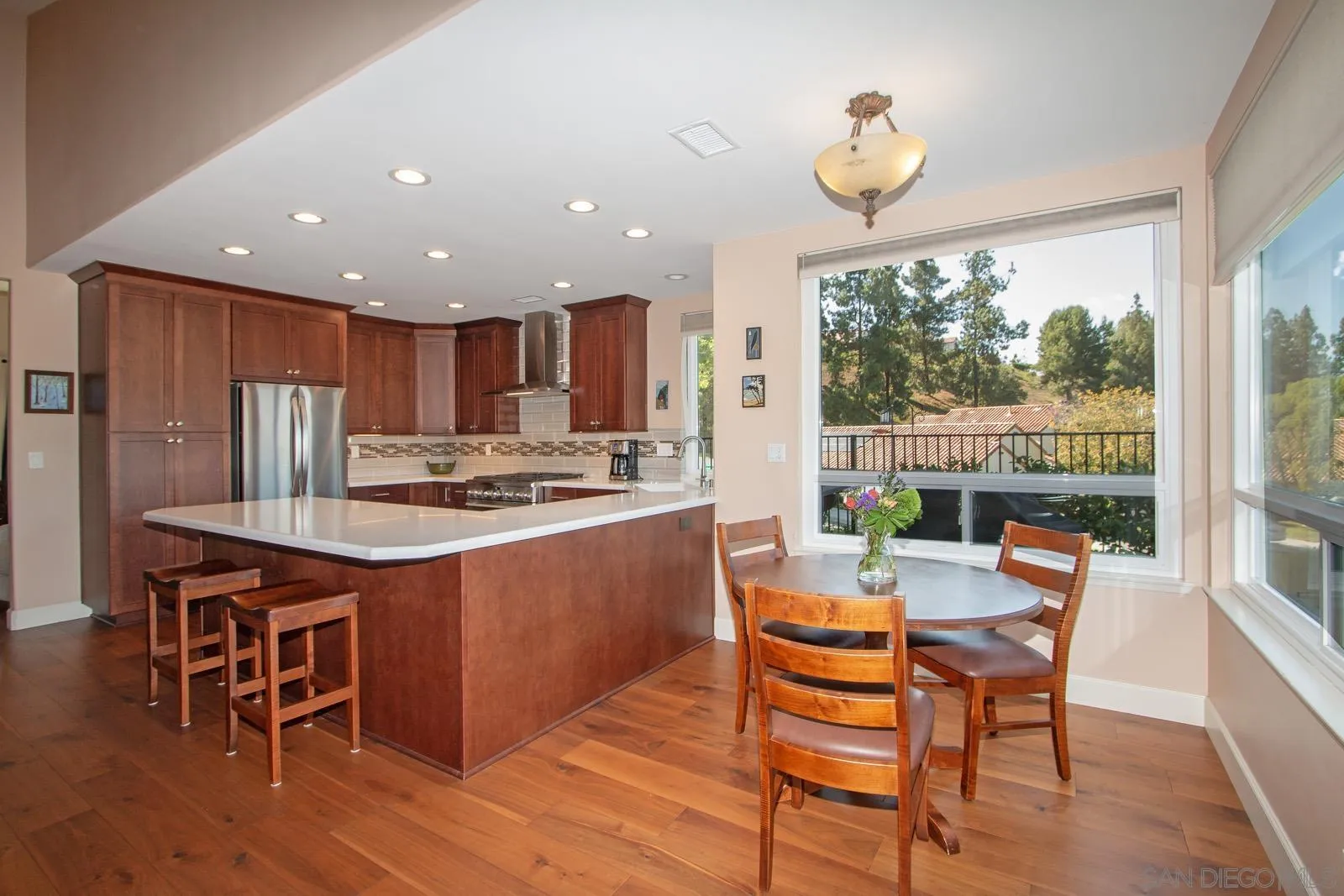 https://cdn.realtyfeed.com/cdn/127/260016146/c07d9a8abd76ddf51ff915112cb35931.webp