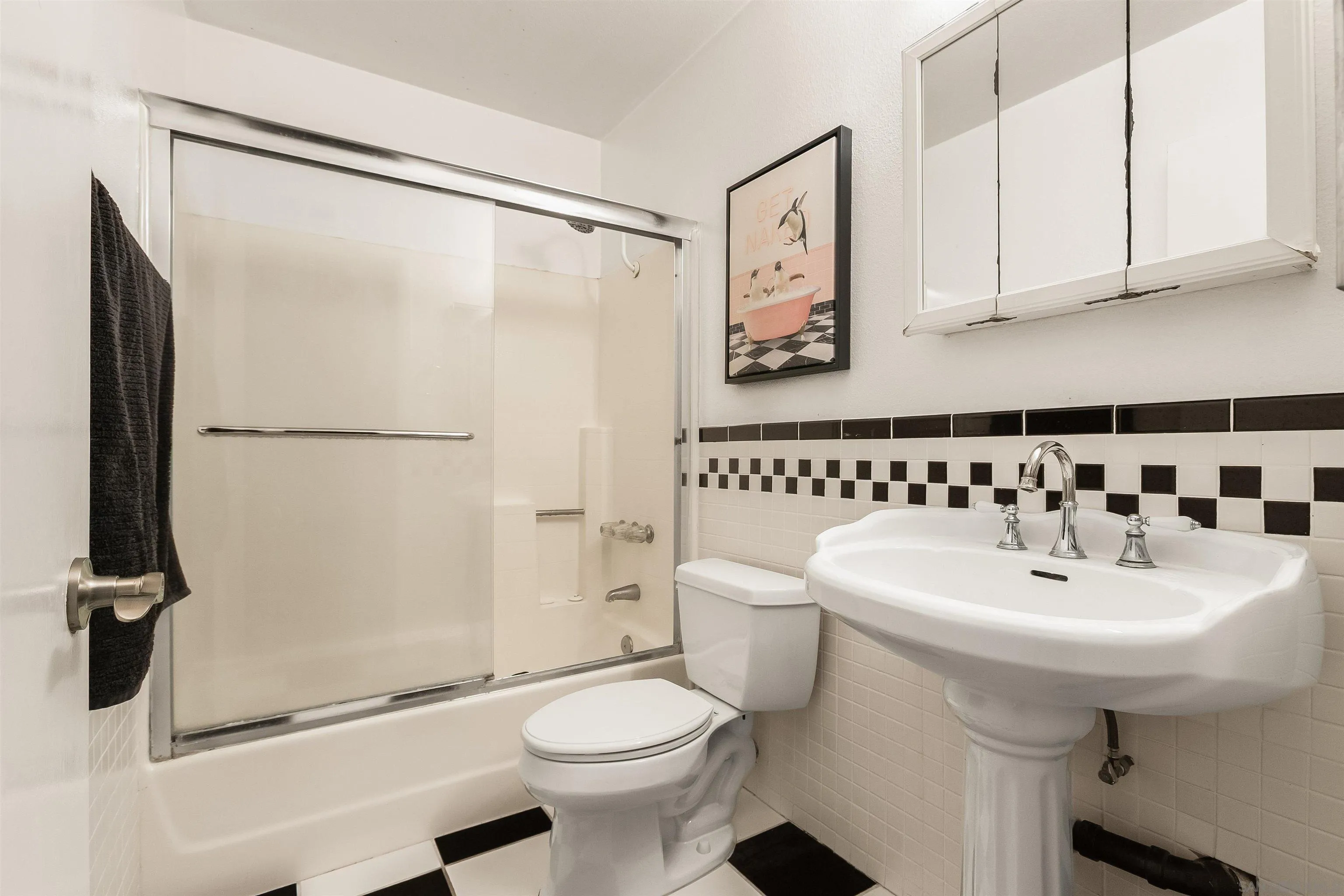 Photo #11: 260016147 Listing: Photo #11