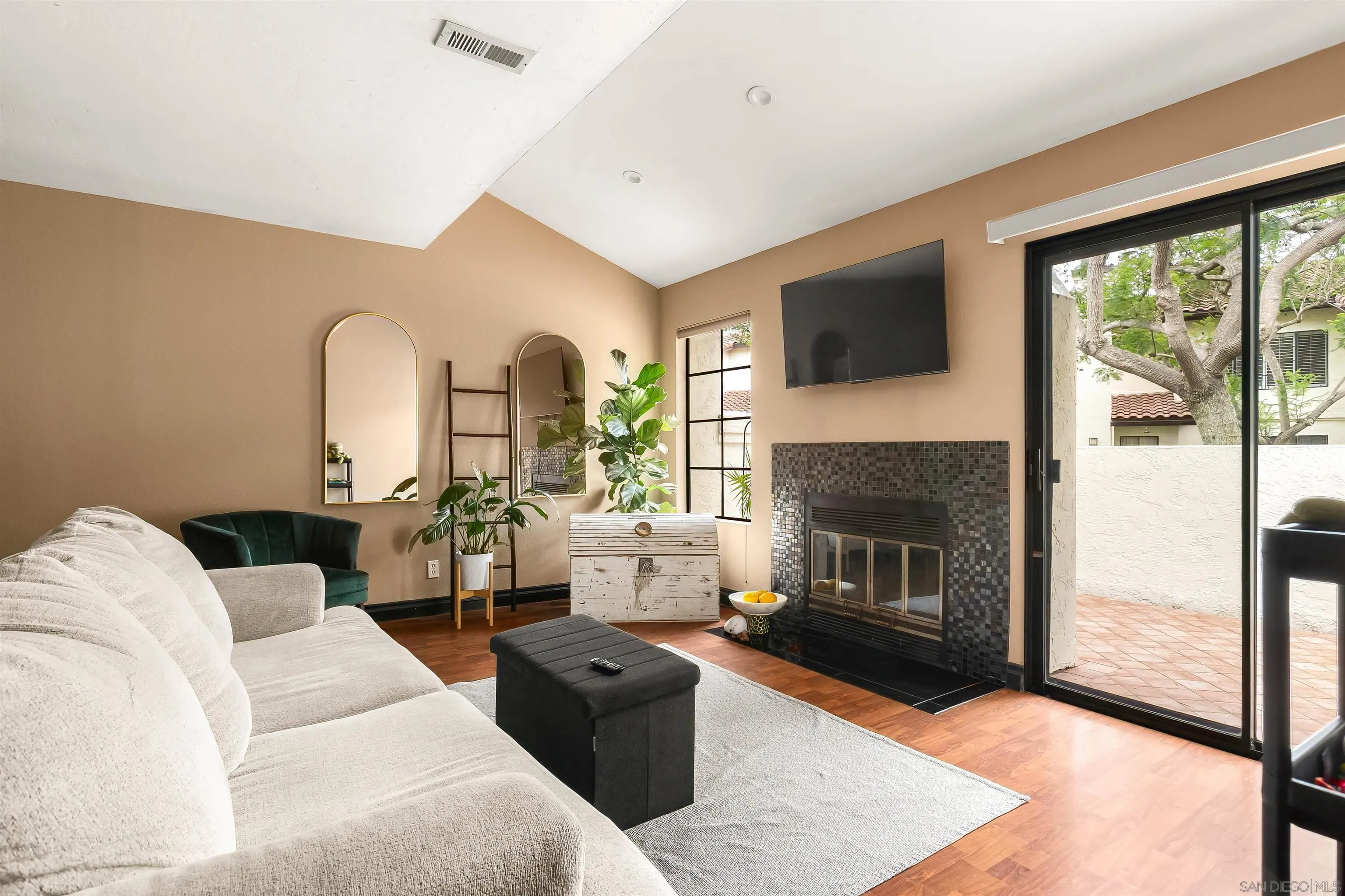 4250 Porte De Palmas Unit 55, San Diego, CA 92122 - Photo 3 of 15, San Diego, CA
