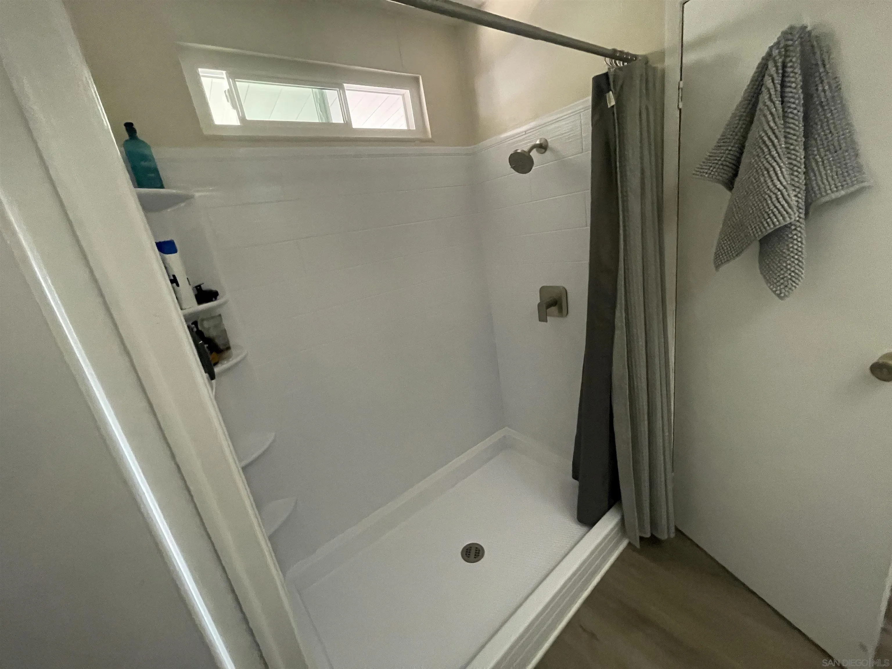 https://cdn.realtyfeed.com/cdn/127/260016148/fc42612a88fc5525c57f296c9806fa26.webp