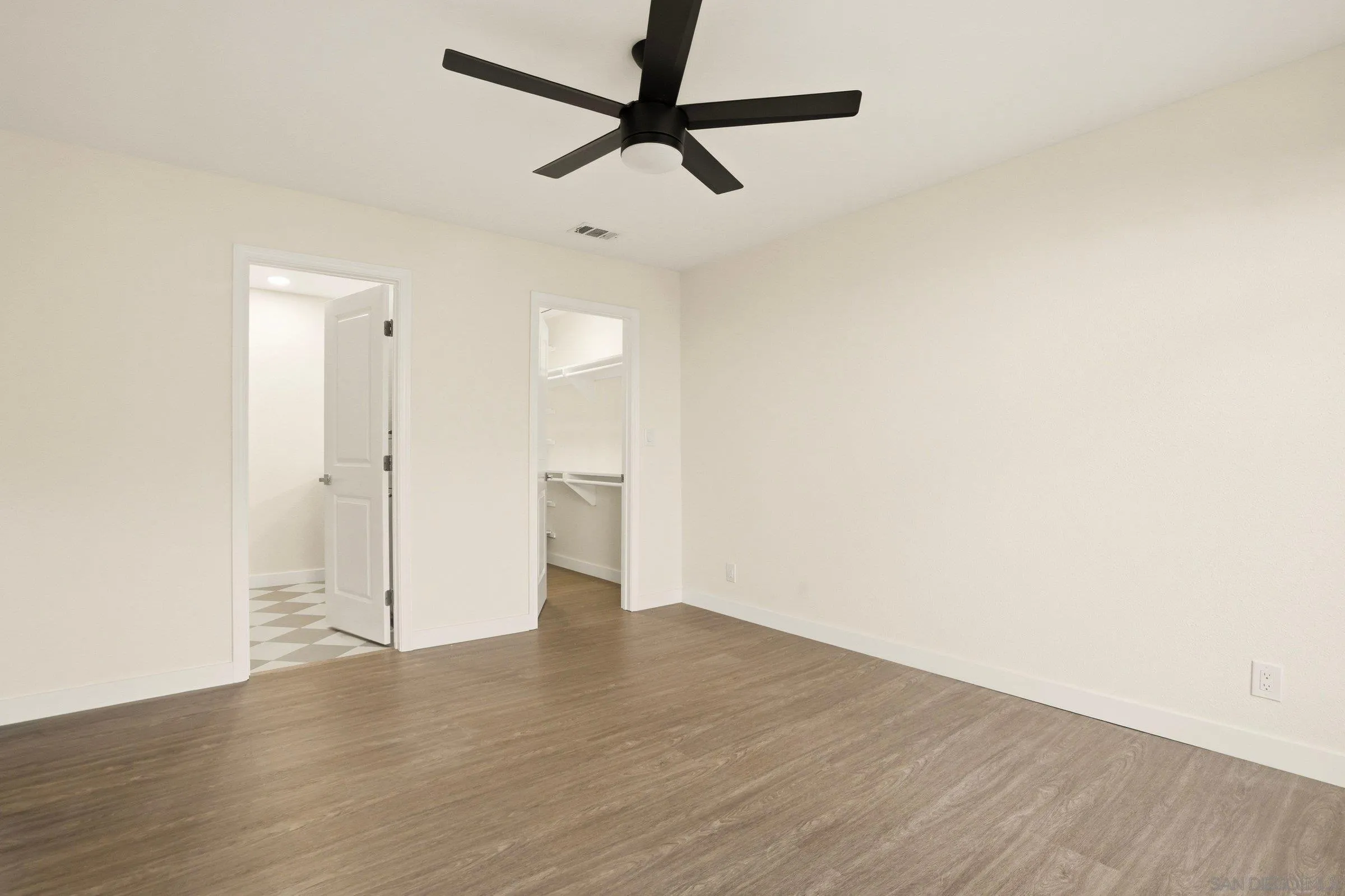 https://cdn.realtyfeed.com/cdn/127/260016149/a063fe4d264d82641e5741ae9131c534.webp
