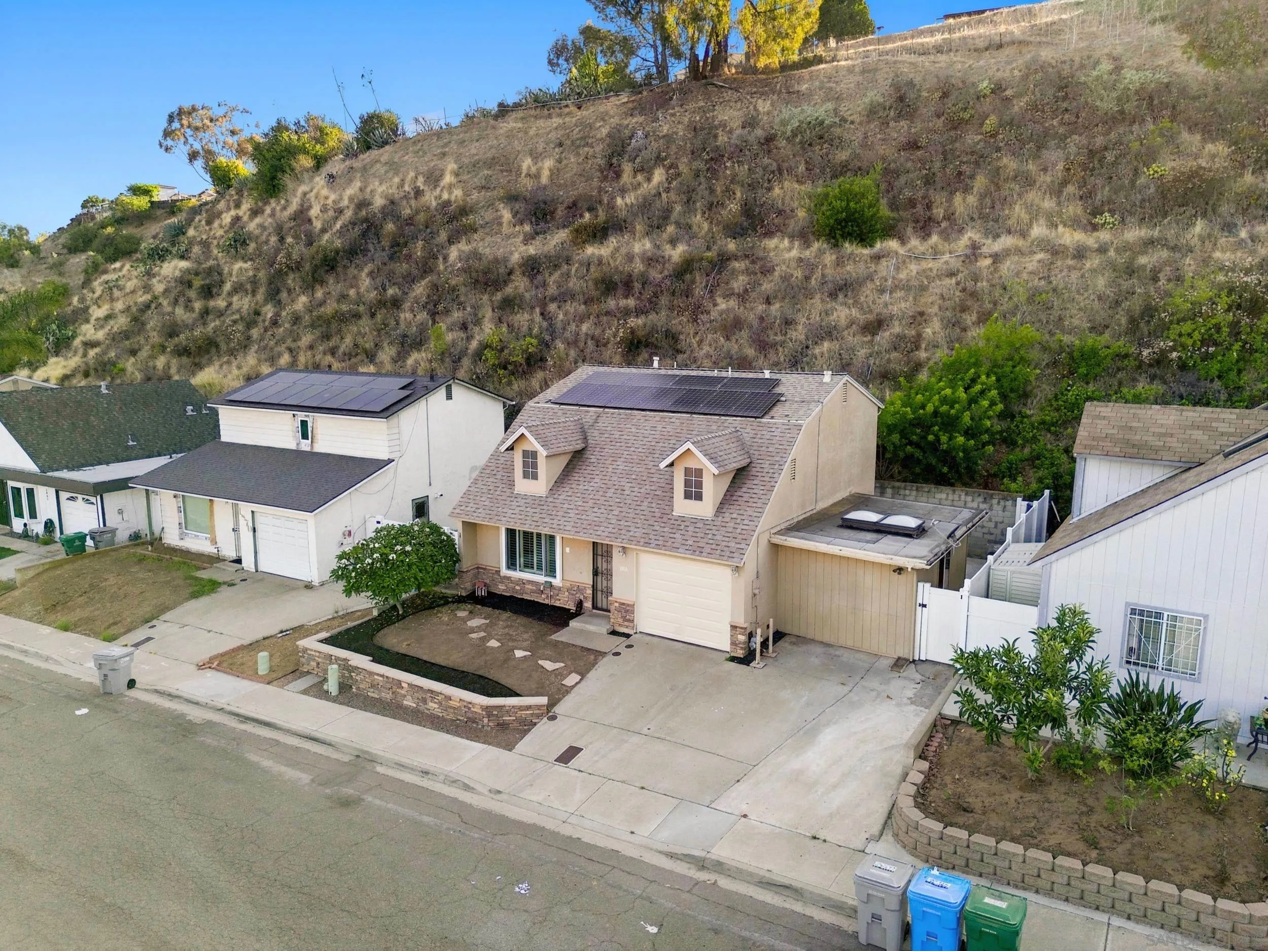 https://cdn.realtyfeed.com/cdn/127/260016151/23721b1aabf7d75144168350e8a7d69e.webp