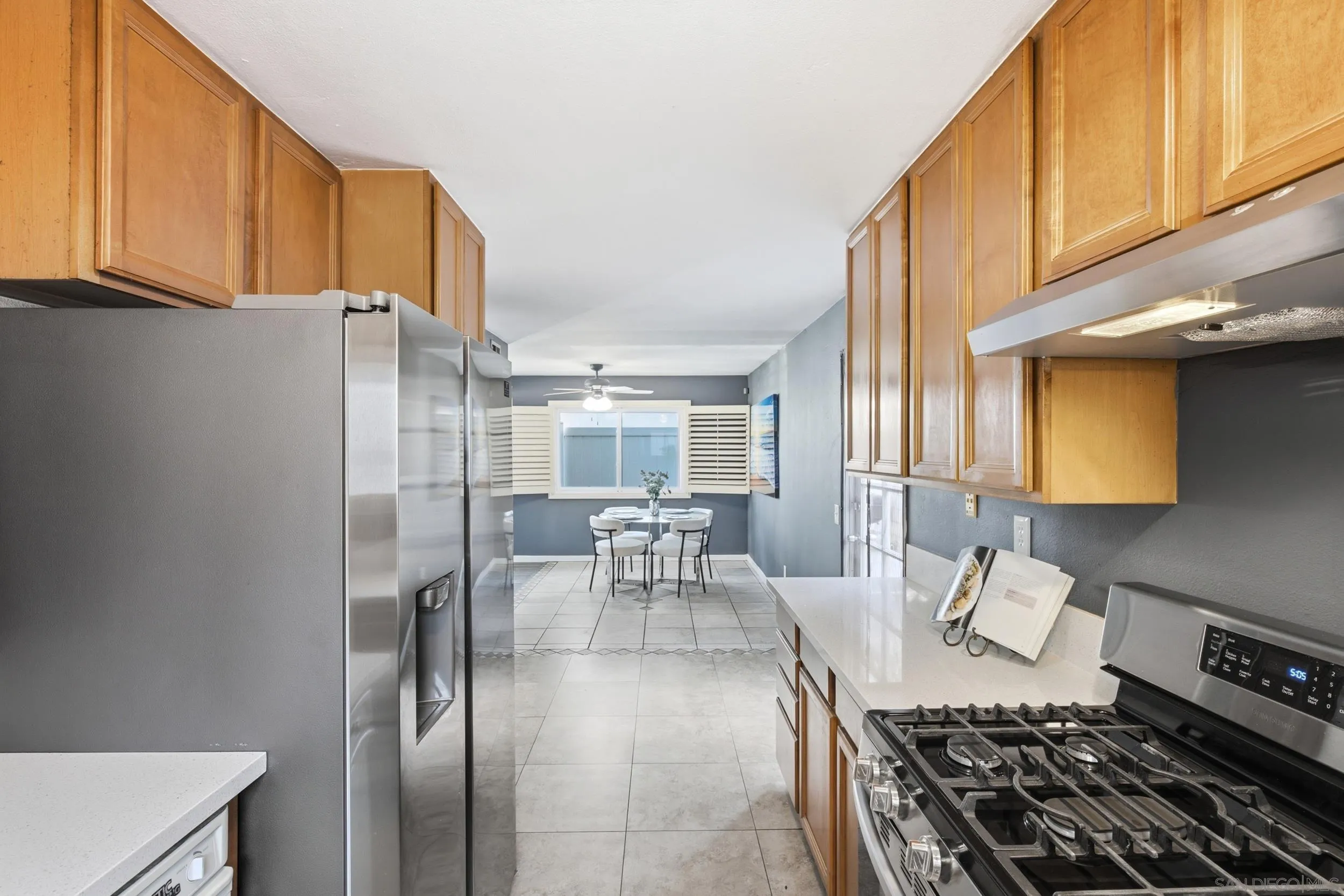 https://cdn.realtyfeed.com/cdn/127/260016151/b08e639b552f4adfb26a69128b65b5c5.webp