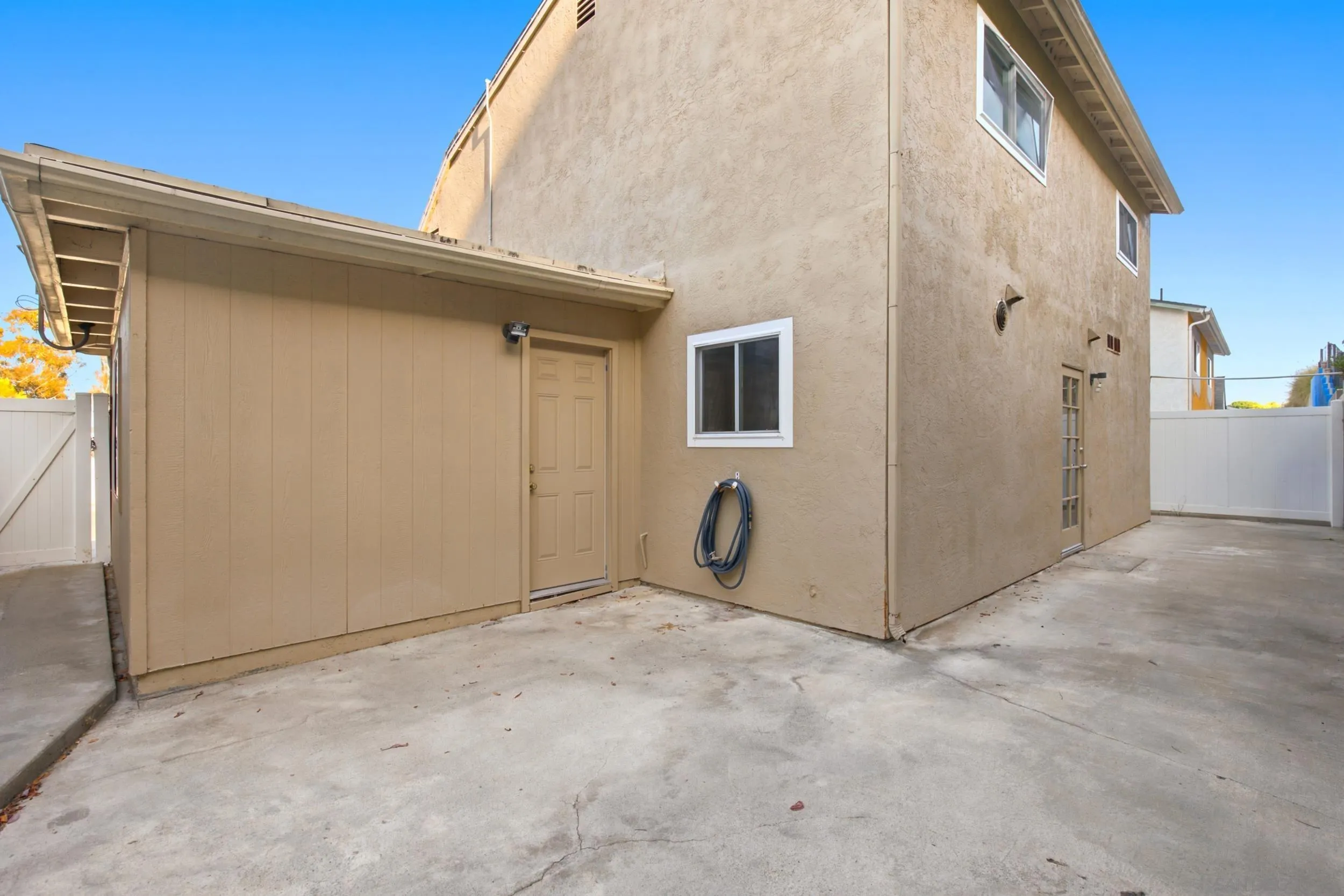 https://cdn.realtyfeed.com/cdn/127/260016151/d25a04db255c2514c01449bdd8b89576.webp