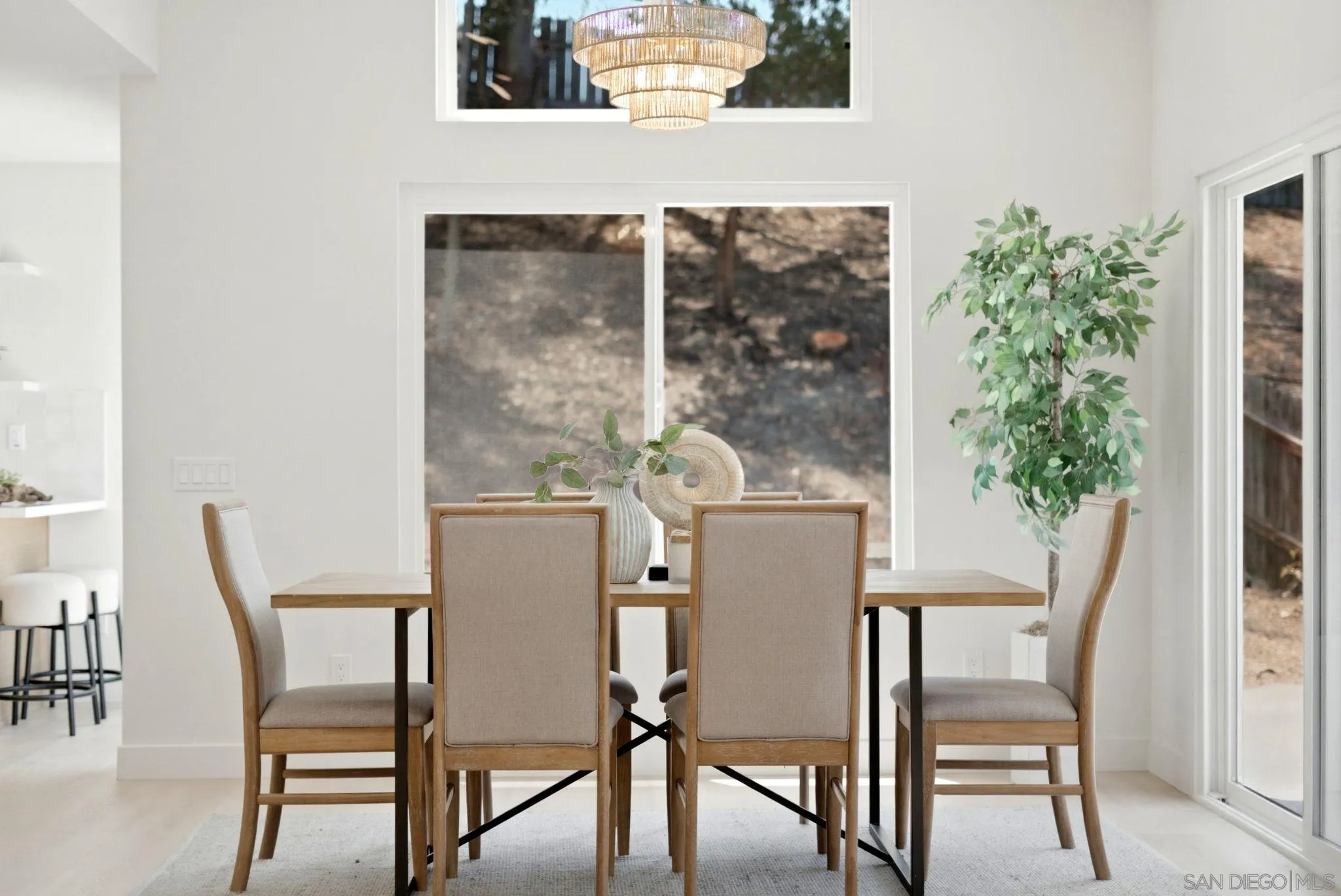 https://cdn.realtyfeed.com/cdn/127/260016157/b537beb0557521835a9084fe237c8e00.webp