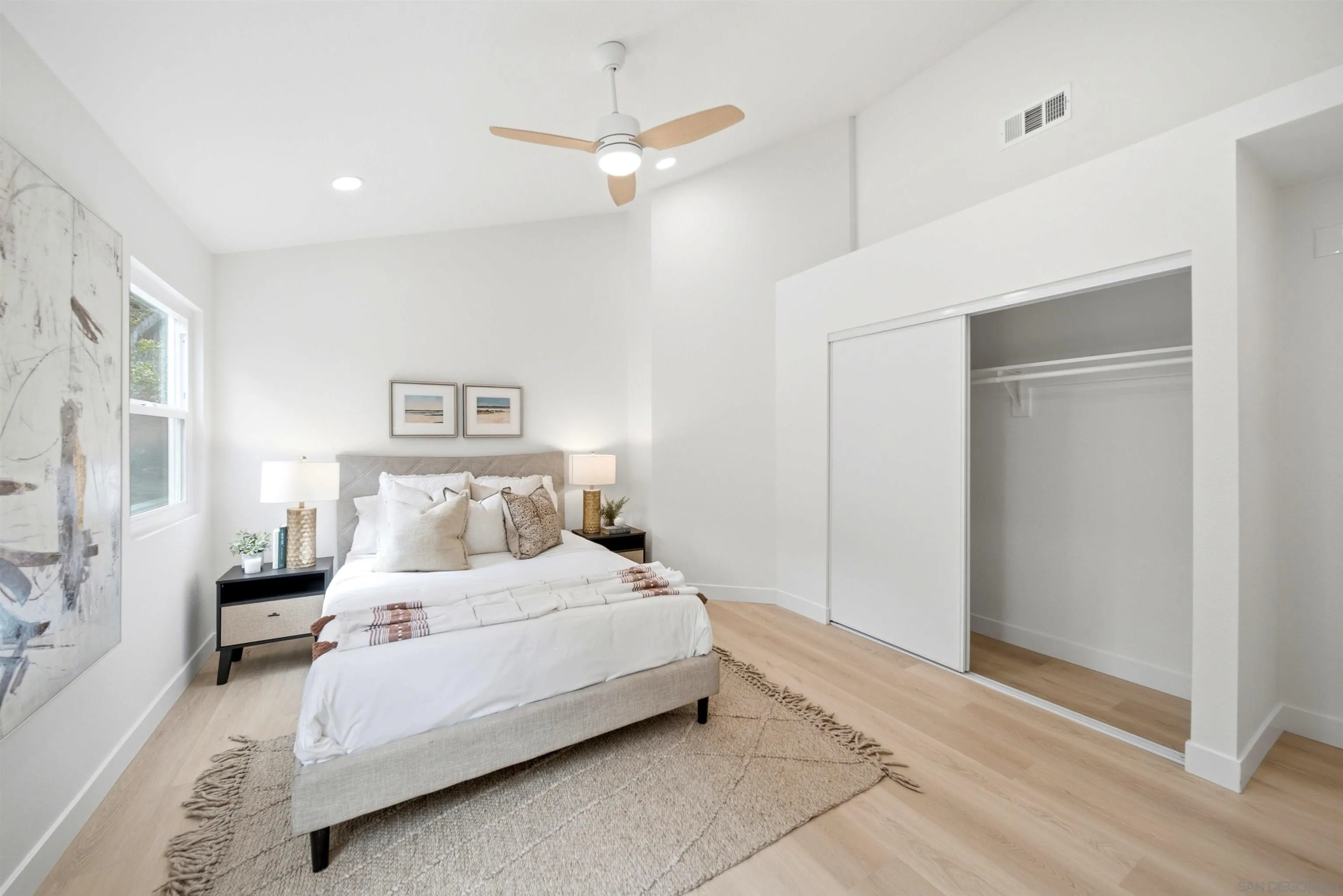 https://cdn.realtyfeed.com/cdn/127/260016157/c8a3913289b43a413e43b929fc5c74f7.webp